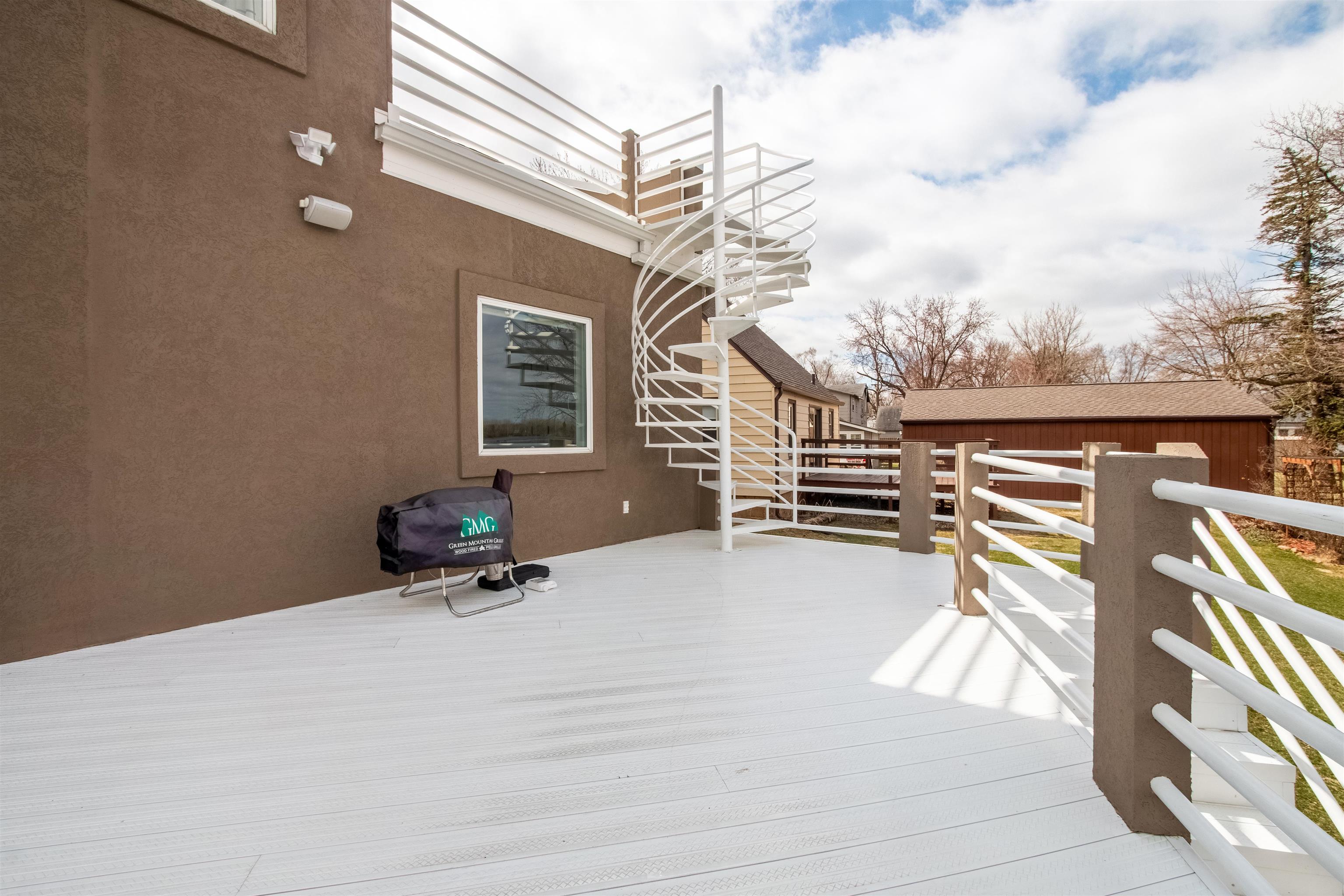 1951 1ST STREET NORTH, Wisconsin Rapids, Wisconsin 54494, 5 Bedrooms Bedrooms, ,3 BathroomsBathrooms,Residential,For Sale,1951 1ST STREET NORTH,22601504