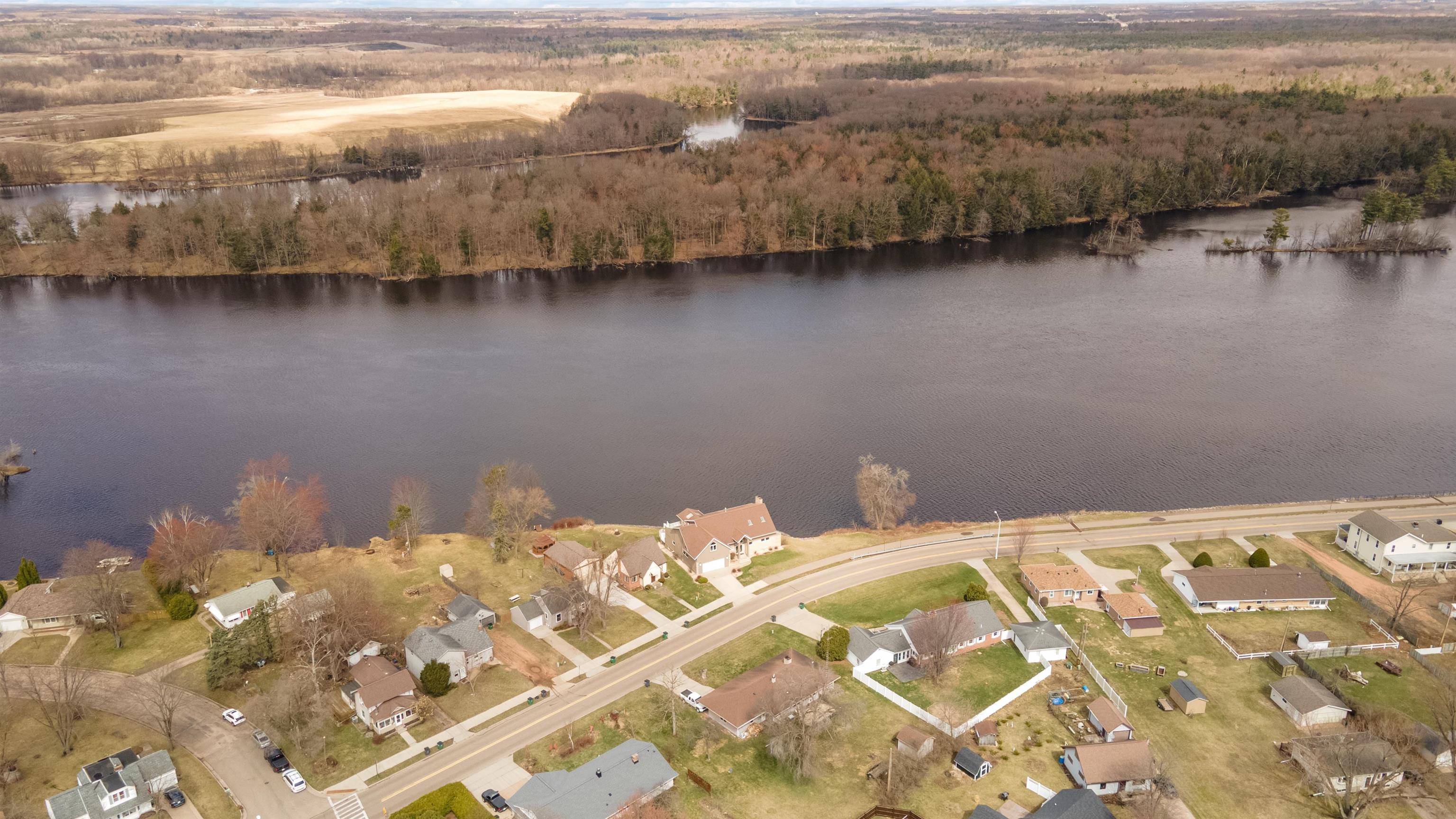 1951 1ST STREET NORTH, Wisconsin Rapids, Wisconsin 54494, 5 Bedrooms Bedrooms, ,3 BathroomsBathrooms,Residential,For Sale,1951 1ST STREET NORTH,22601504