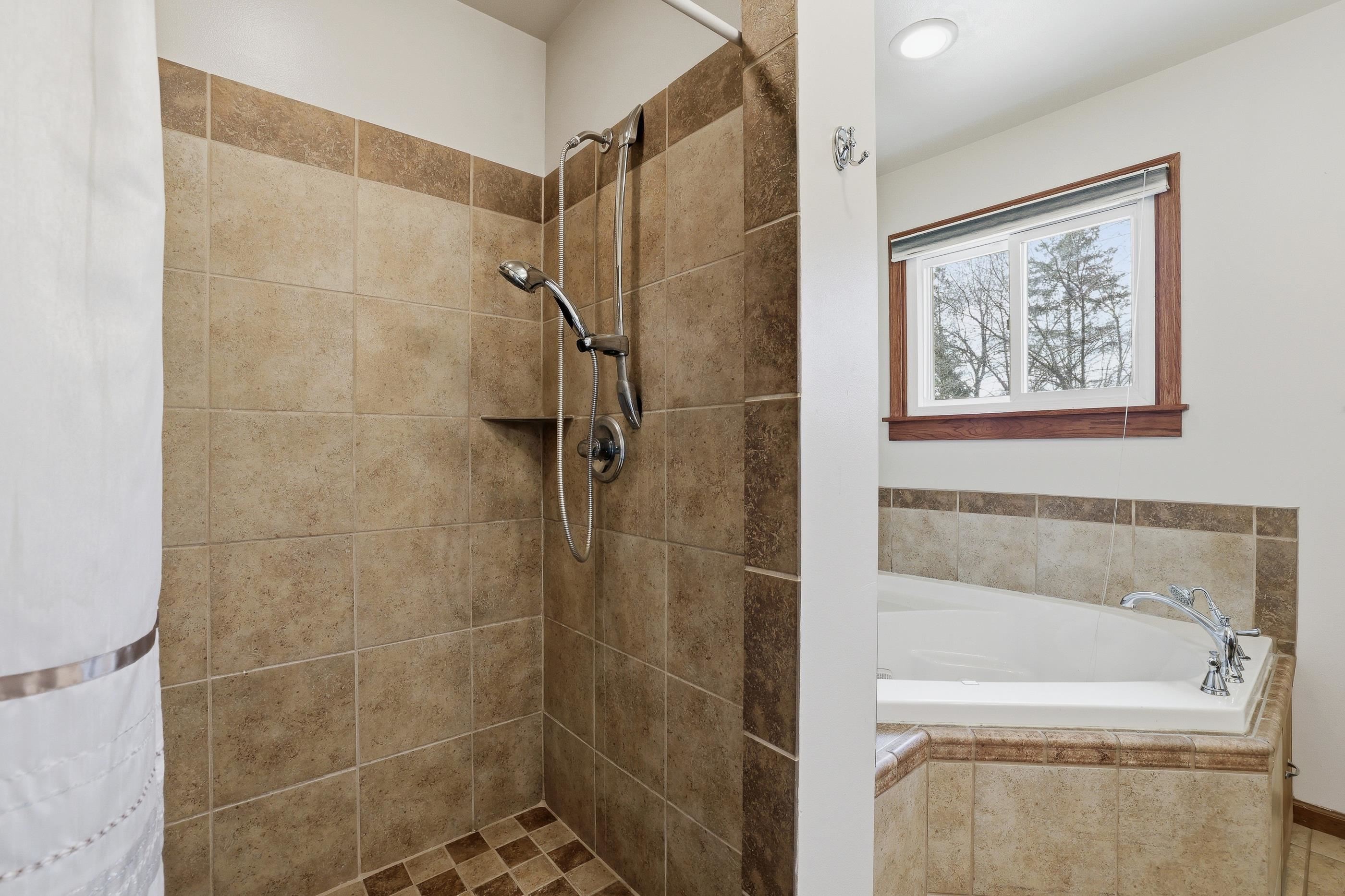 5219 JORDAN ROAD, Stevens Point, Wisconsin 54482, 3 Bedrooms Bedrooms, ,2 BathroomsBathrooms,Residential,For Sale,5219 JORDAN ROAD,22601505