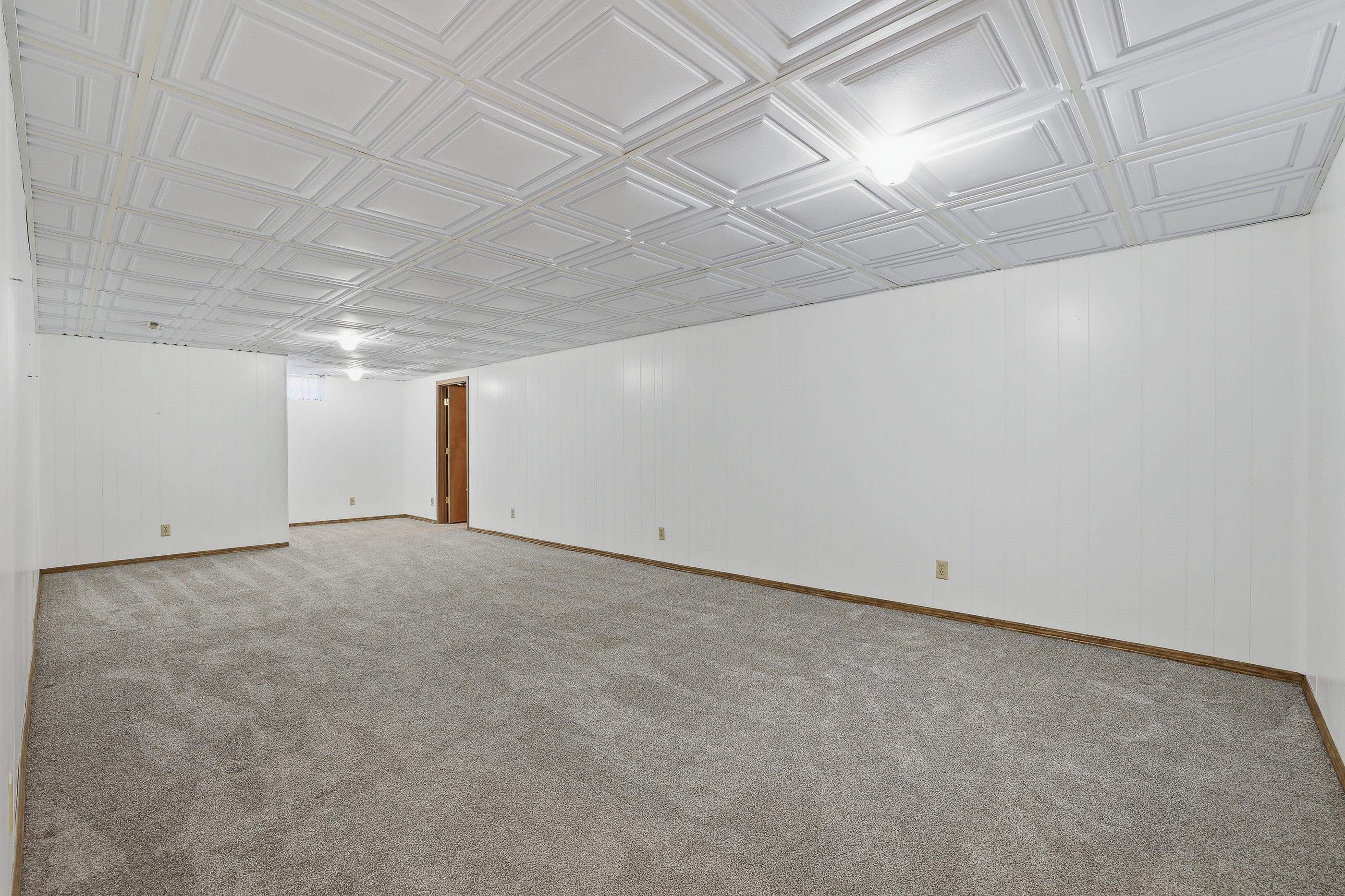 5219 JORDAN ROAD, Stevens Point, Wisconsin 54482, 3 Bedrooms Bedrooms, ,2 BathroomsBathrooms,Residential,For Sale,5219 JORDAN ROAD,22601505