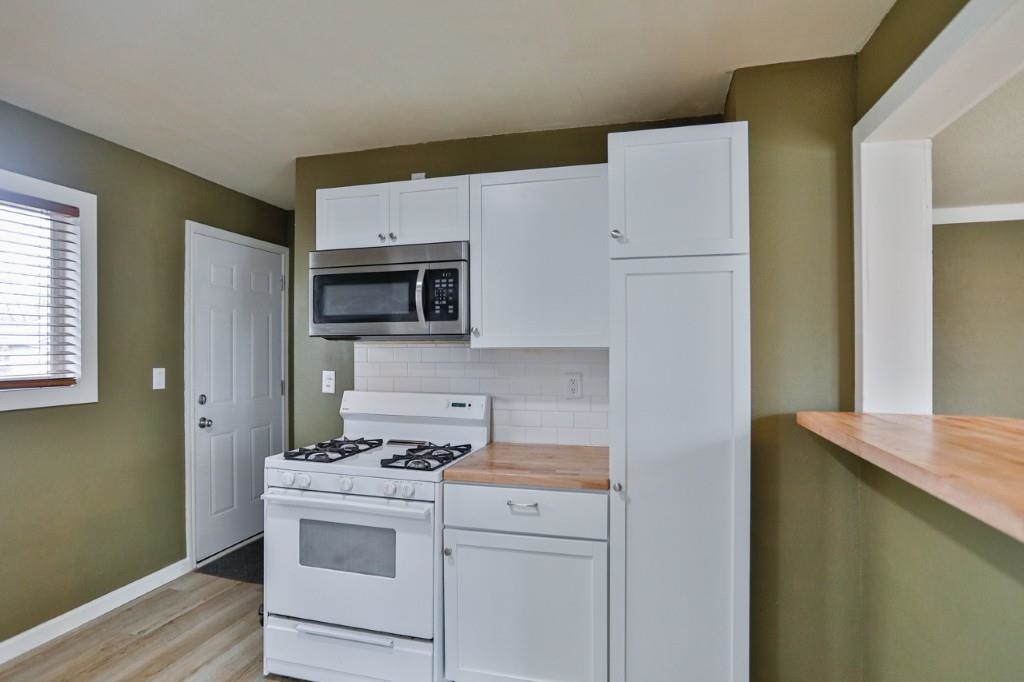 508 N 9TH AVENUE, Wausau, Wisconsin 54401, 4 Bedrooms Bedrooms, ,1 BathroomBathrooms,Residential,For Sale,508 N 9TH AVENUE,22601506