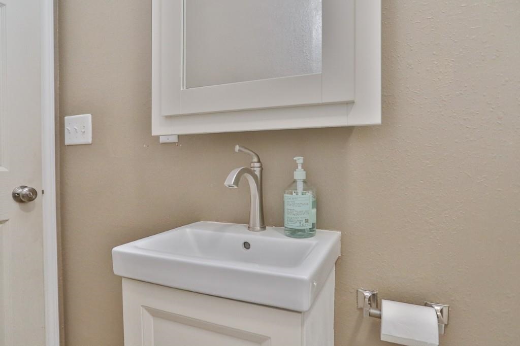 508 N 9TH AVENUE, Wausau, Wisconsin 54401, 4 Bedrooms Bedrooms, ,1 BathroomBathrooms,Residential,For Sale,508 N 9TH AVENUE,22601506