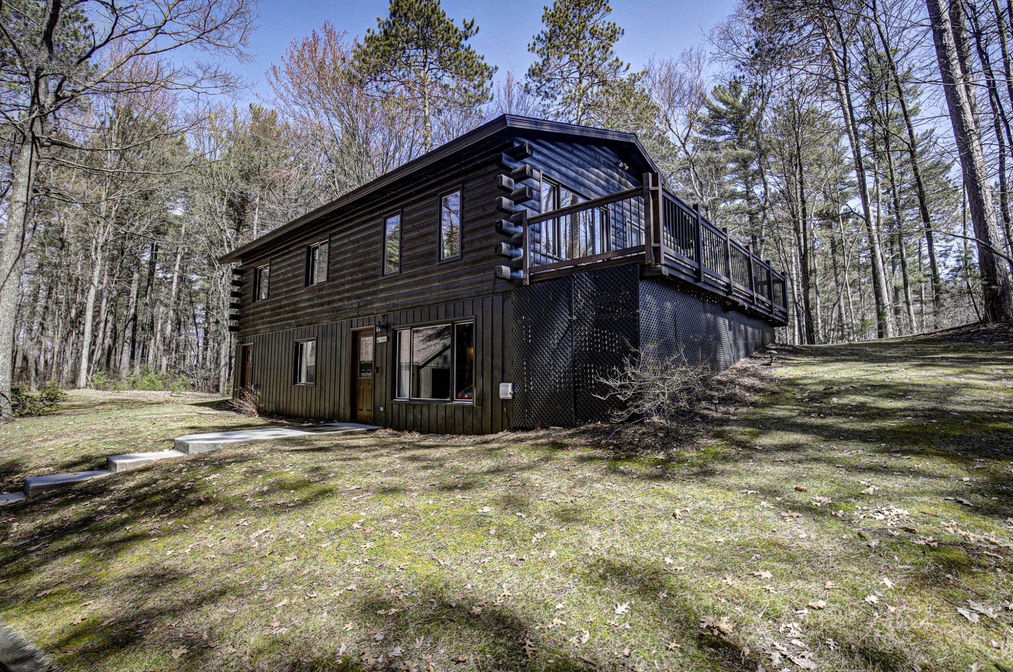 2138 SUNSET DRIVE, Tomahawk, Wisconsin 54487, 3 Bedrooms Bedrooms, ,1 BathroomBathrooms,Residential,For Sale,2138 SUNSET DRIVE,22601508