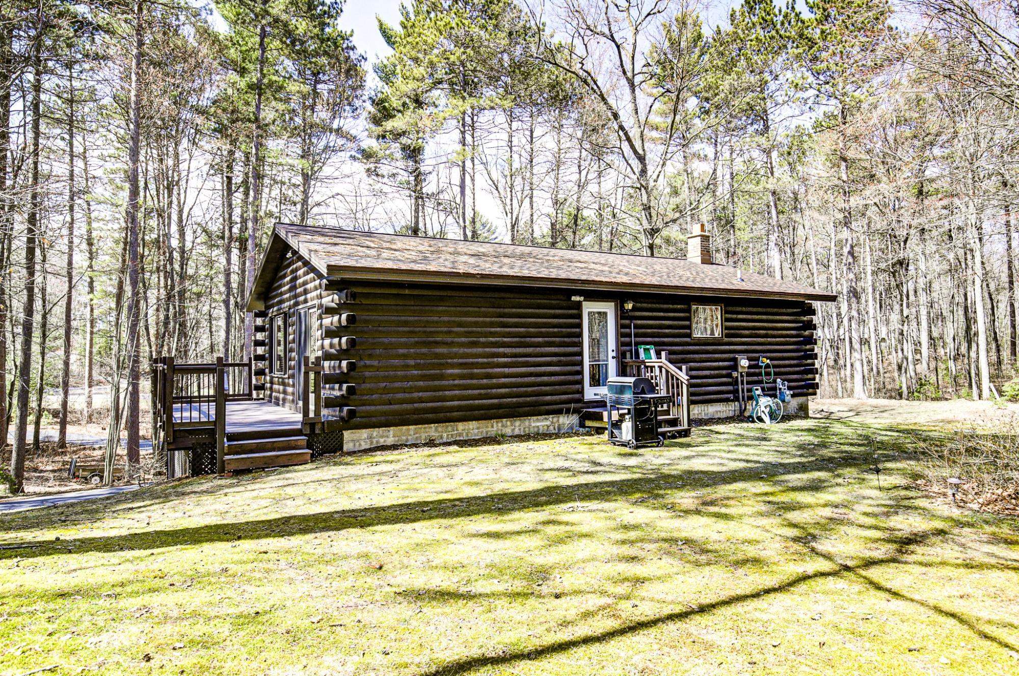 2138 SUNSET DRIVE, Tomahawk, Wisconsin 54487, 3 Bedrooms Bedrooms, ,1 BathroomBathrooms,Residential,For Sale,2138 SUNSET DRIVE,22601508