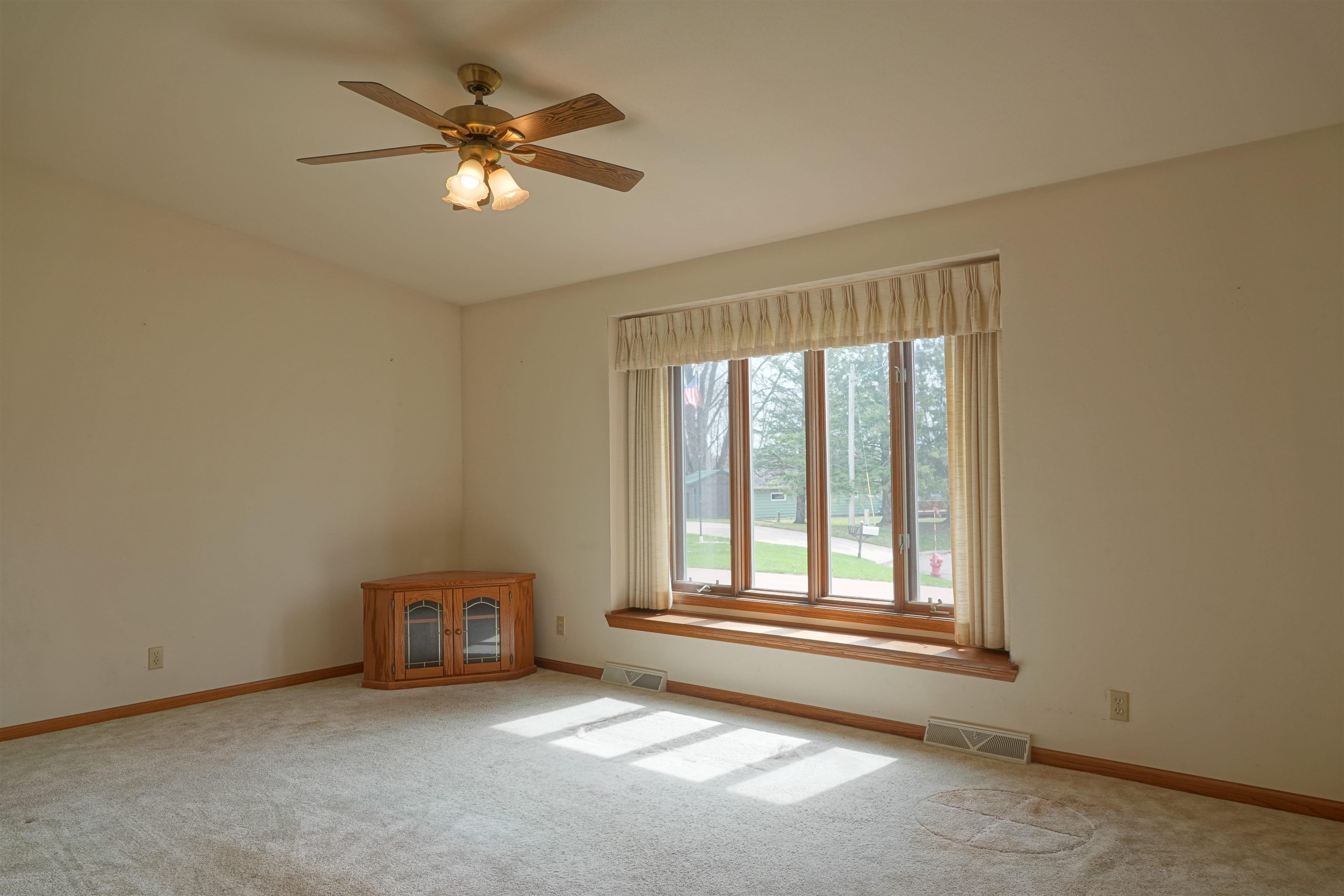 449 LISA LANE, Medford, Wisconsin 54451, 3 Bedrooms Bedrooms, ,2 BathroomsBathrooms,Residential,For Sale,449 LISA LANE,22601510