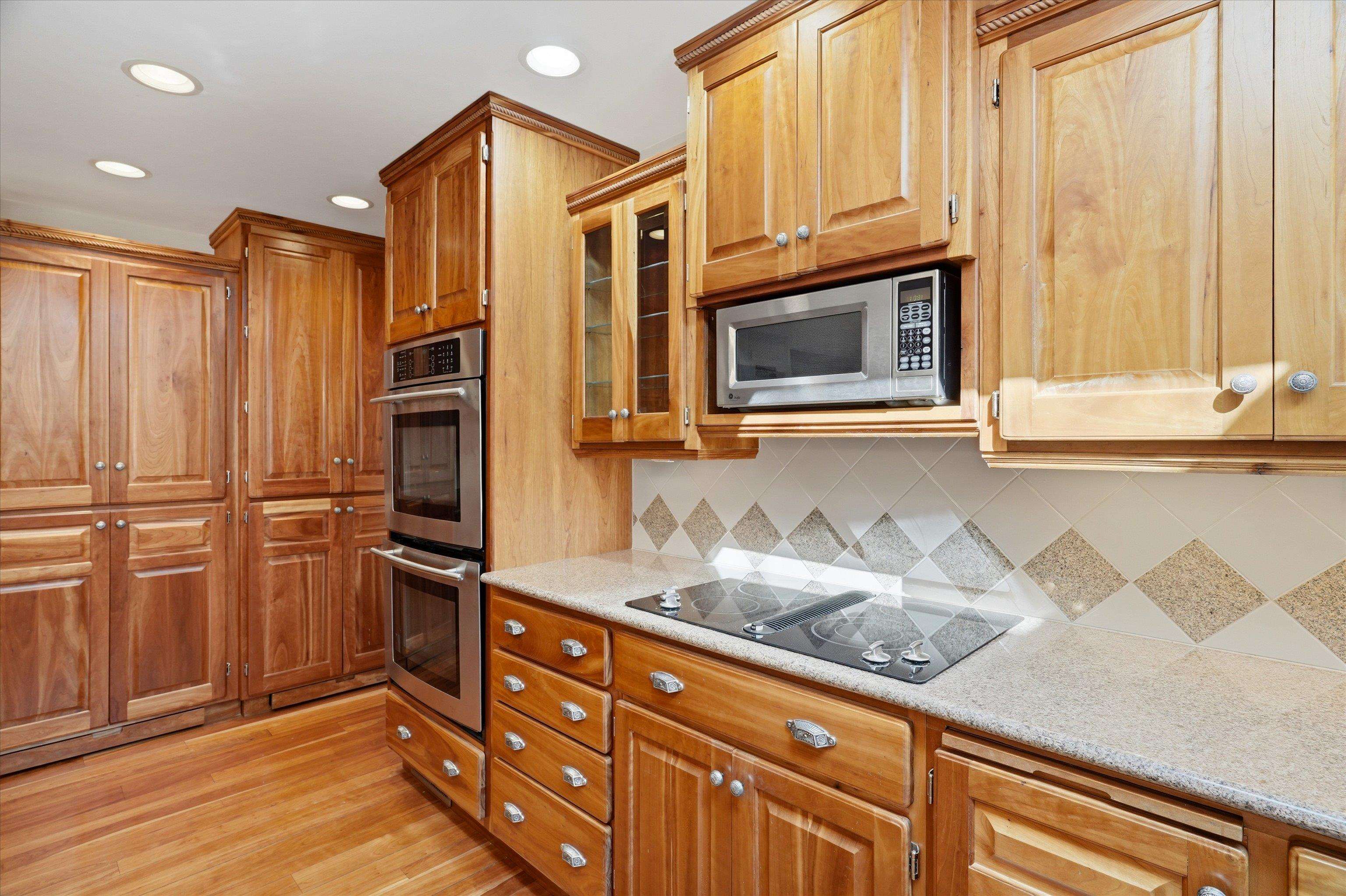 1301 N BROADWAY AVENUE, Marshfield, Wisconsin 54449, 5 Bedrooms Bedrooms, ,3 BathroomsBathrooms,Residential,For Sale,1301 N BROADWAY AVENUE,22601511