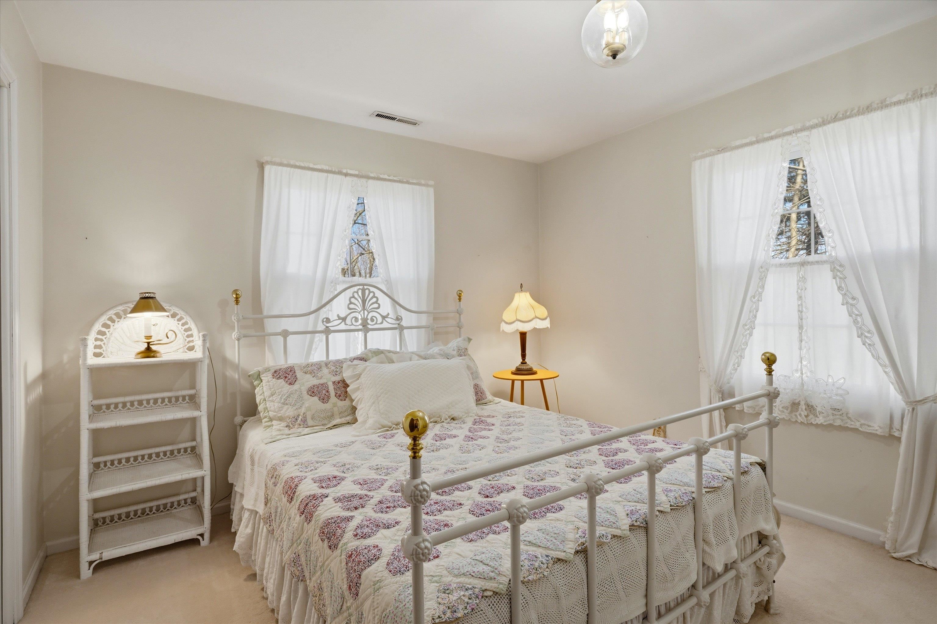 1301 N BROADWAY AVENUE, Marshfield, Wisconsin 54449, 5 Bedrooms Bedrooms, ,3 BathroomsBathrooms,Residential,For Sale,1301 N BROADWAY AVENUE,22601511