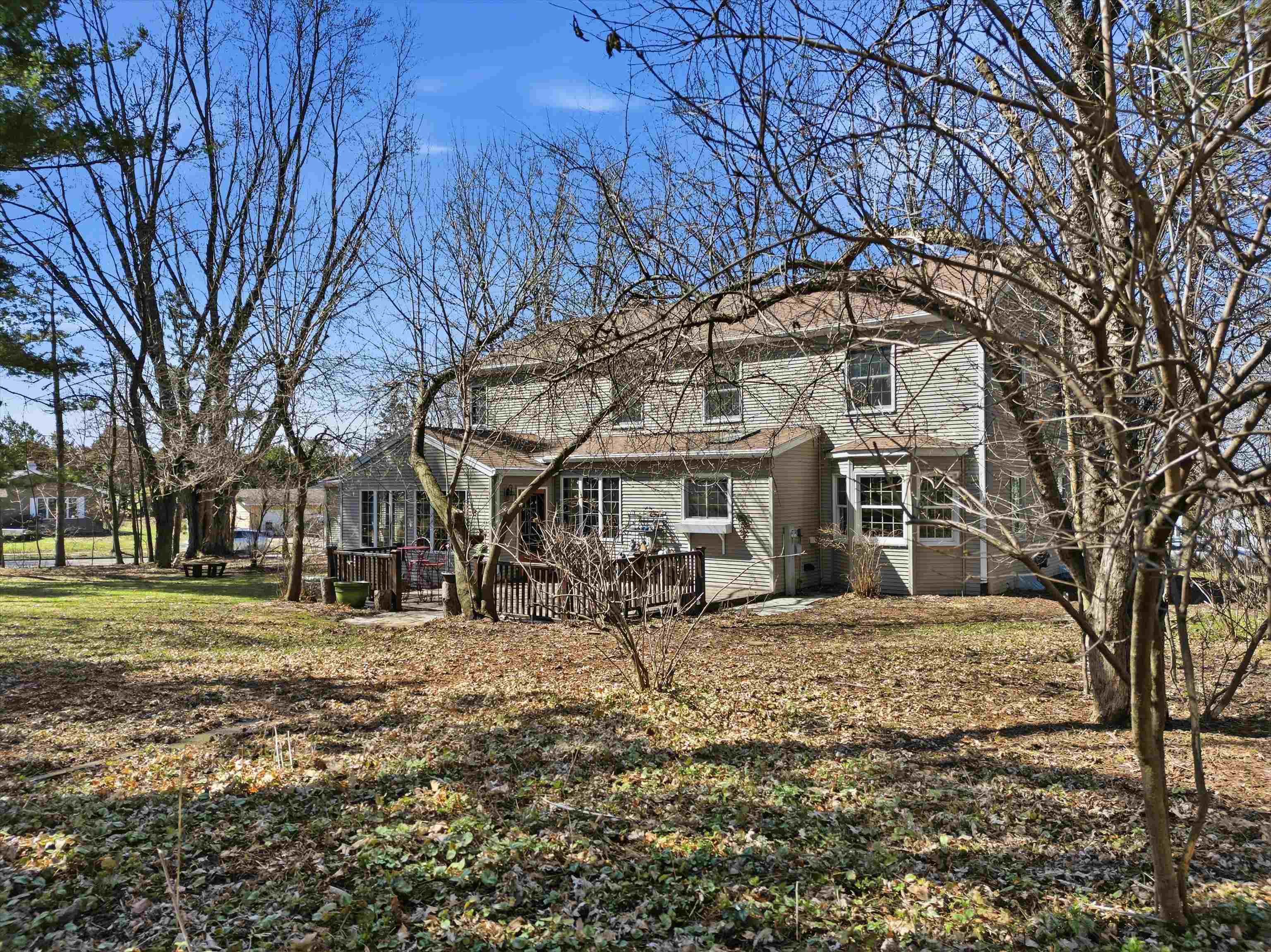 1301 N BROADWAY AVENUE, Marshfield, Wisconsin 54449, 5 Bedrooms Bedrooms, ,3 BathroomsBathrooms,Residential,For Sale,1301 N BROADWAY AVENUE,22601511