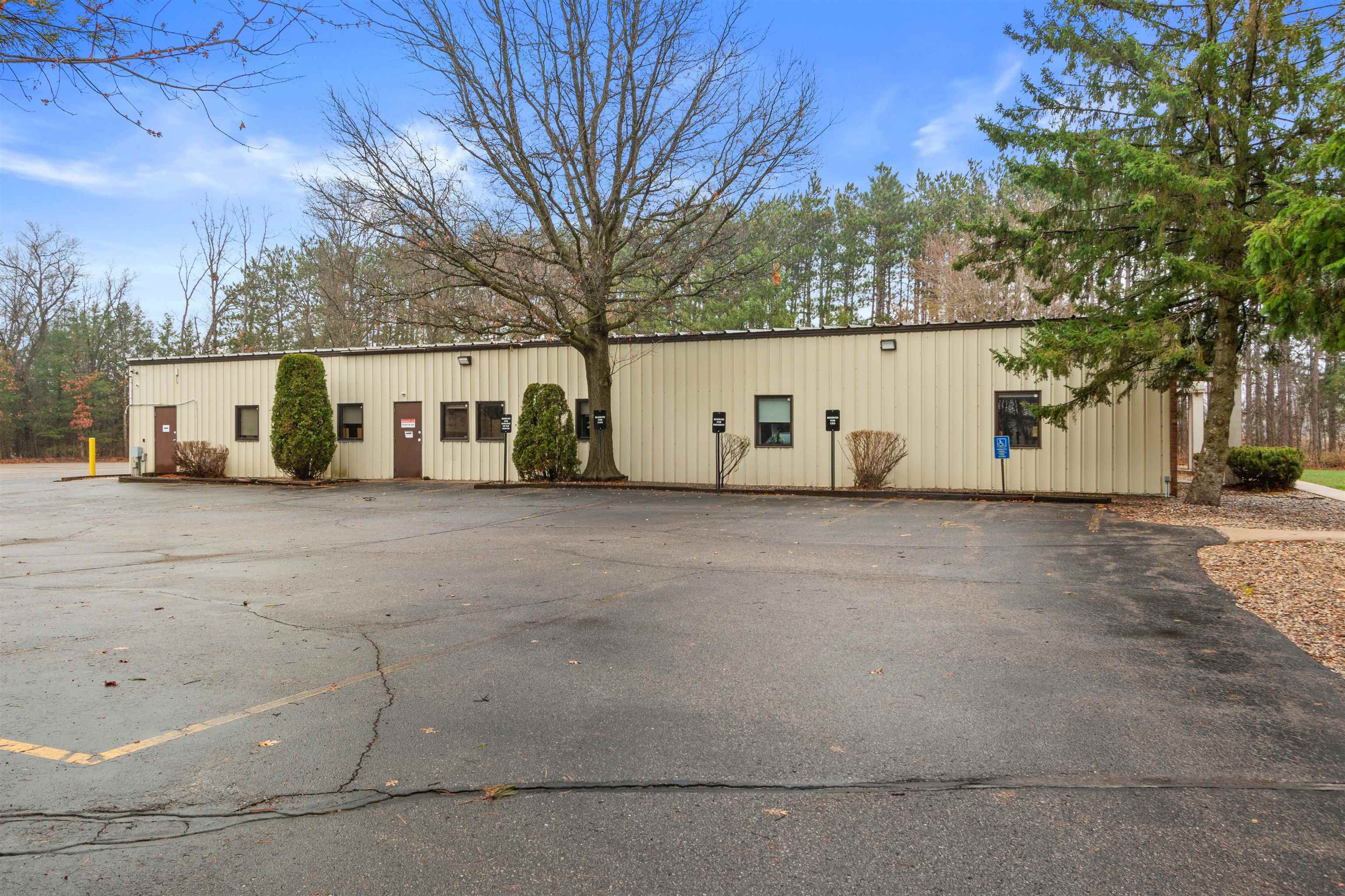 300-310 PLOVER ROAD, Plover, Wisconsin 54467, ,Commercial/industrial,For Sale,300-310 PLOVER ROAD,22601512