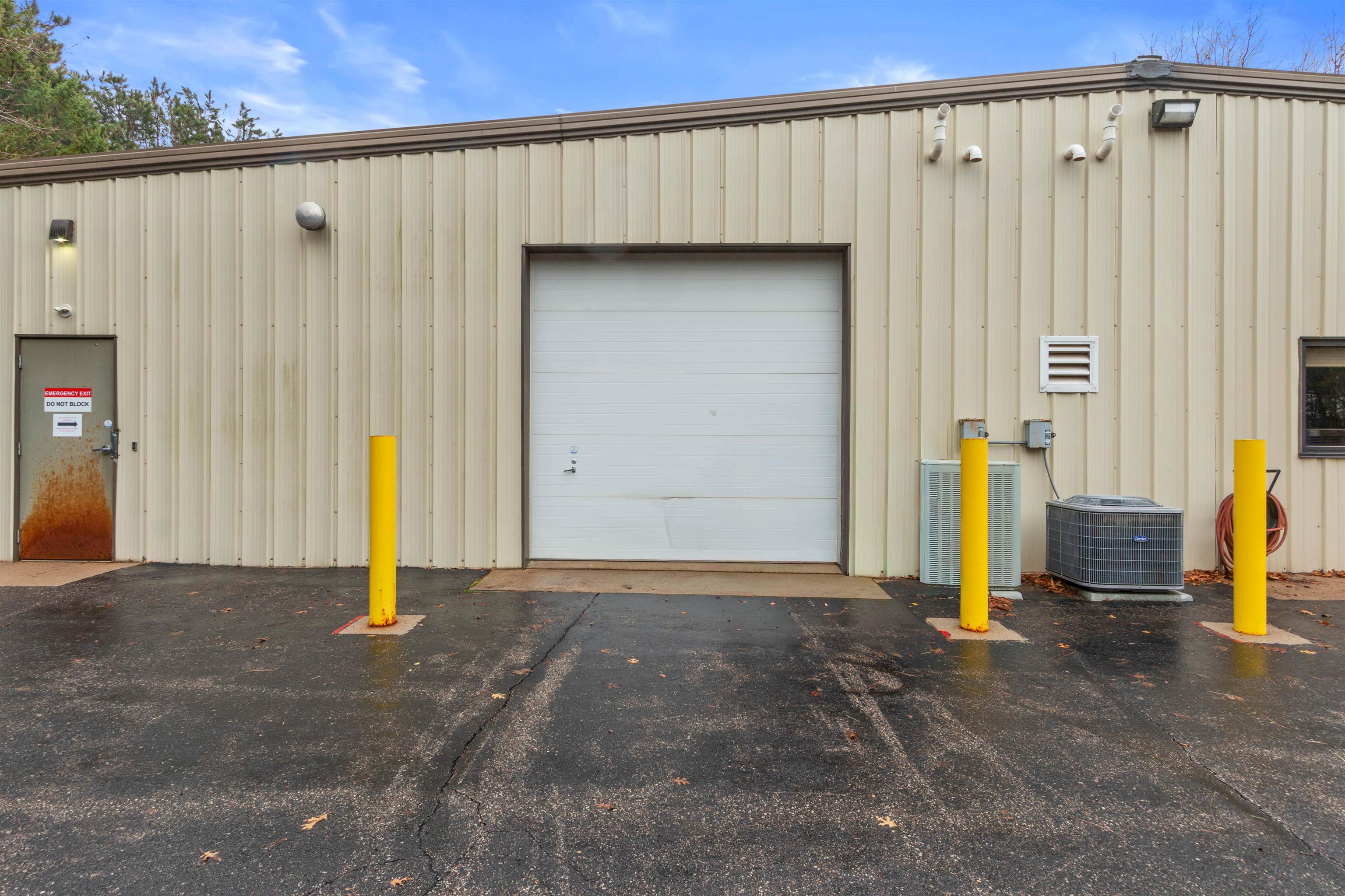 300-310 PLOVER ROAD, Plover, Wisconsin 54467, ,Commercial/industrial,For Sale,300-310 PLOVER ROAD,22601512