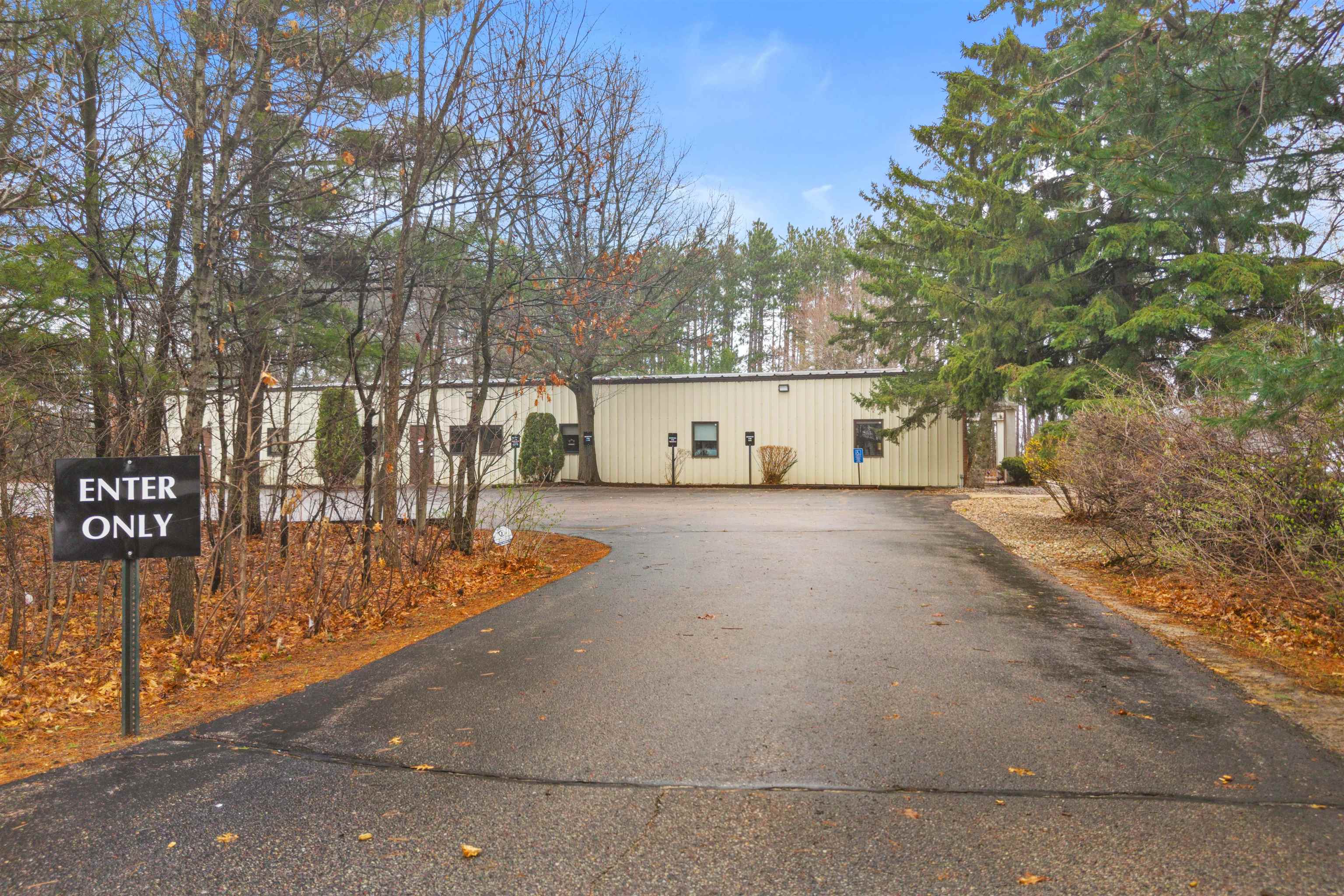 300-310 PLOVER ROAD, Plover, Wisconsin 54467, ,Commercial/industrial,For Sale,300-310 PLOVER ROAD,22601512