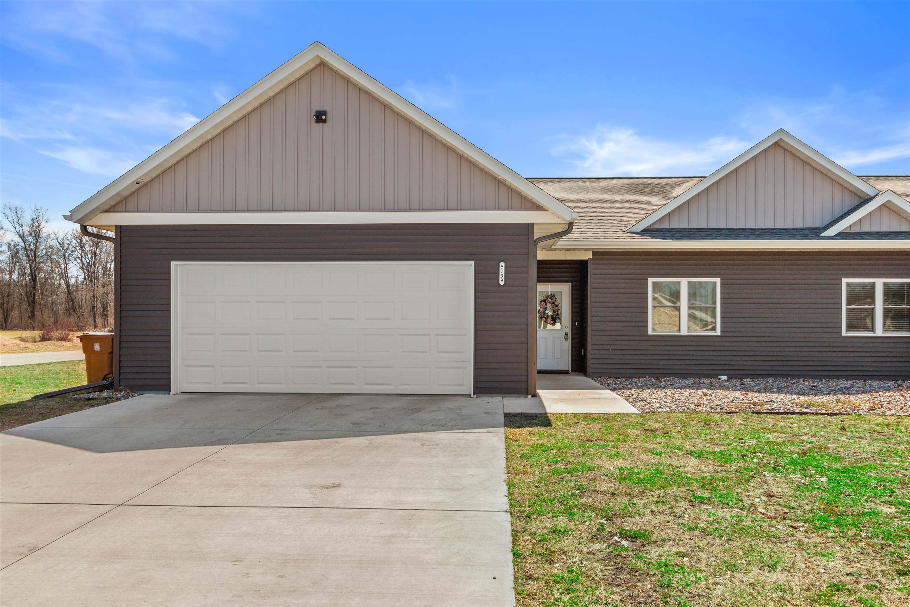 5797/5799 SANDPIPER DRIVE, Stevens Point, Wisconsin 54482, 3 Bedrooms Bedrooms, ,2 BathroomsBathrooms,Multi-family,For Sale,5797/5799 SANDPIPER DRIVE,22601513