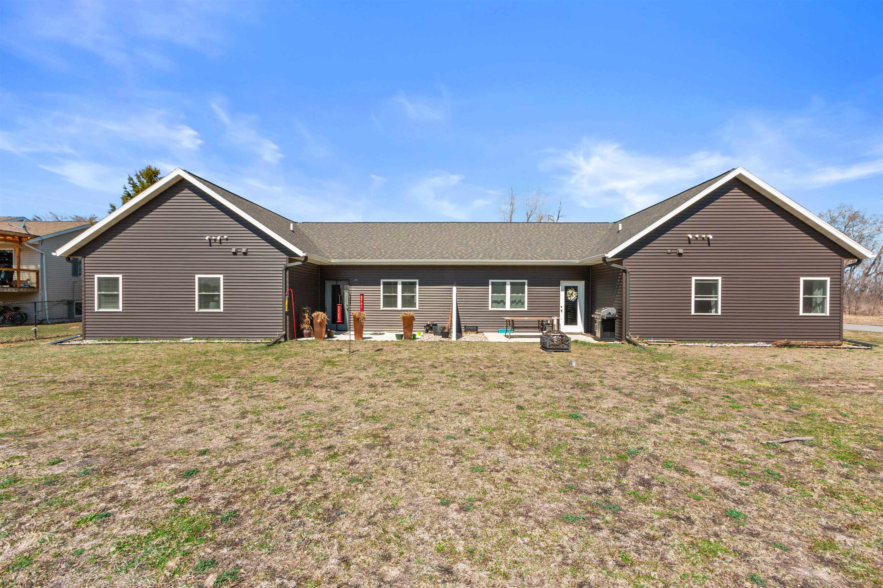 5797/5799 SANDPIPER DRIVE, Stevens Point, Wisconsin 54482, 3 Bedrooms Bedrooms, ,2 BathroomsBathrooms,Multi-family,For Sale,5797/5799 SANDPIPER DRIVE,22601513
