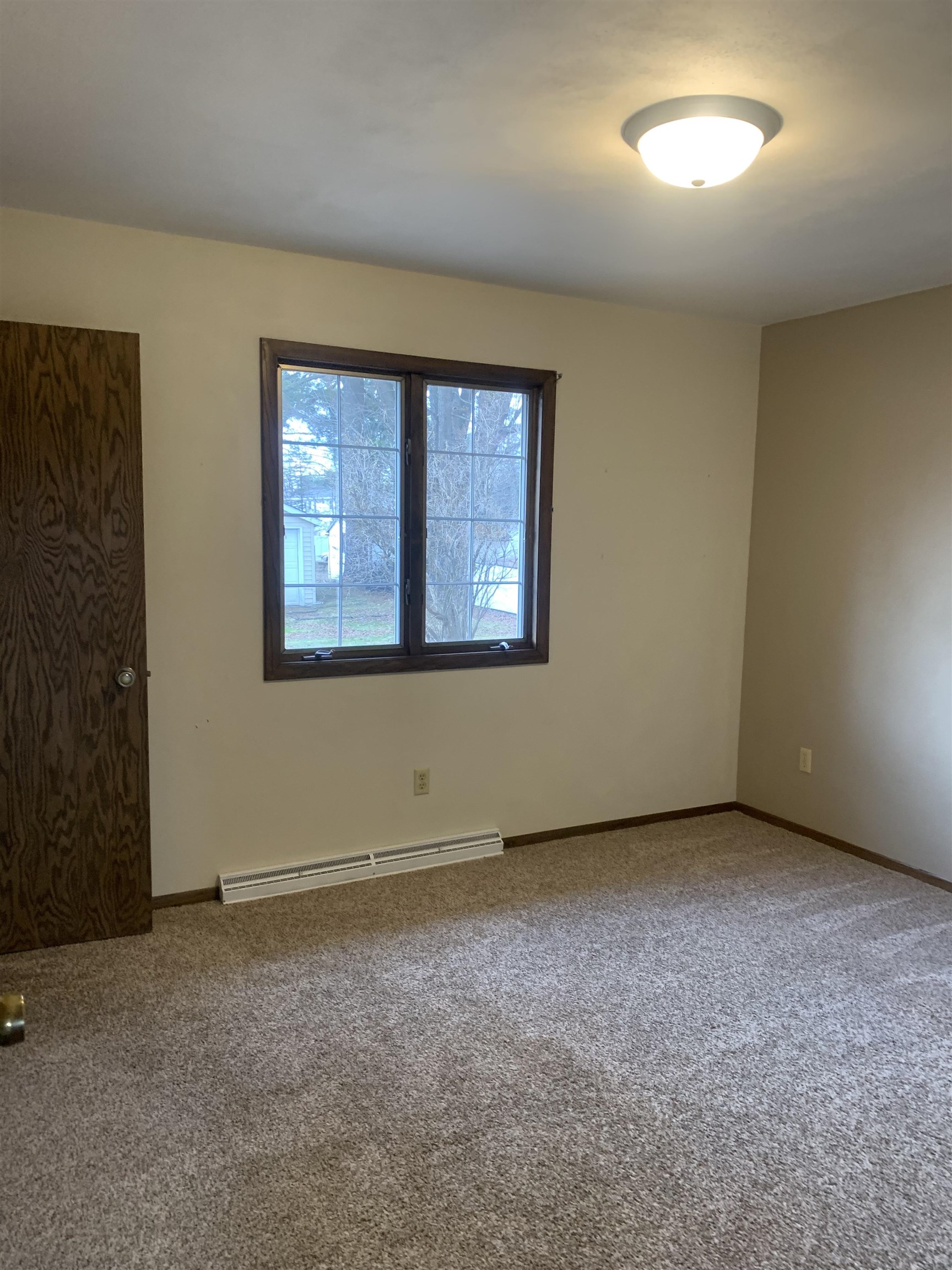 1415 1ST AVENUE, Antigo, Wisconsin 54409, 3 Bedrooms Bedrooms, ,1 BathroomBathrooms,Residential,For Sale,1415 1ST AVENUE,22601517