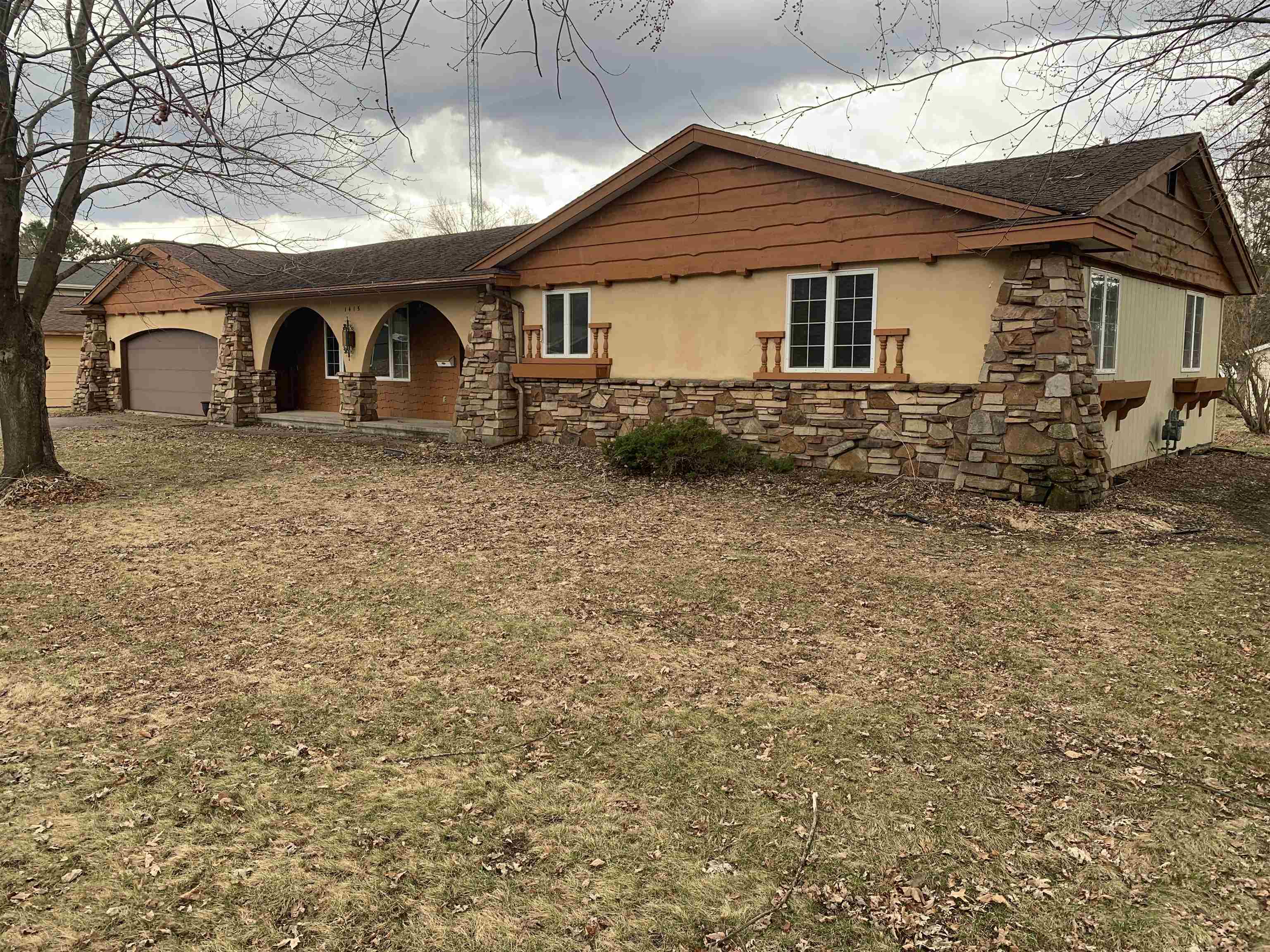 1415 1ST AVENUE, Antigo, Wisconsin 54409, 3 Bedrooms Bedrooms, ,1 BathroomBathrooms,Residential,For Sale,1415 1ST AVENUE,22601517