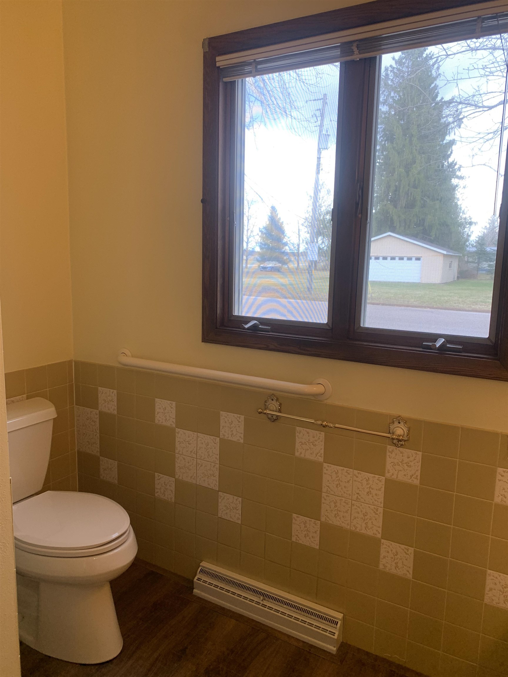 1415 1ST AVENUE, Antigo, Wisconsin 54409, 3 Bedrooms Bedrooms, ,1 BathroomBathrooms,Residential,For Sale,1415 1ST AVENUE,22601517