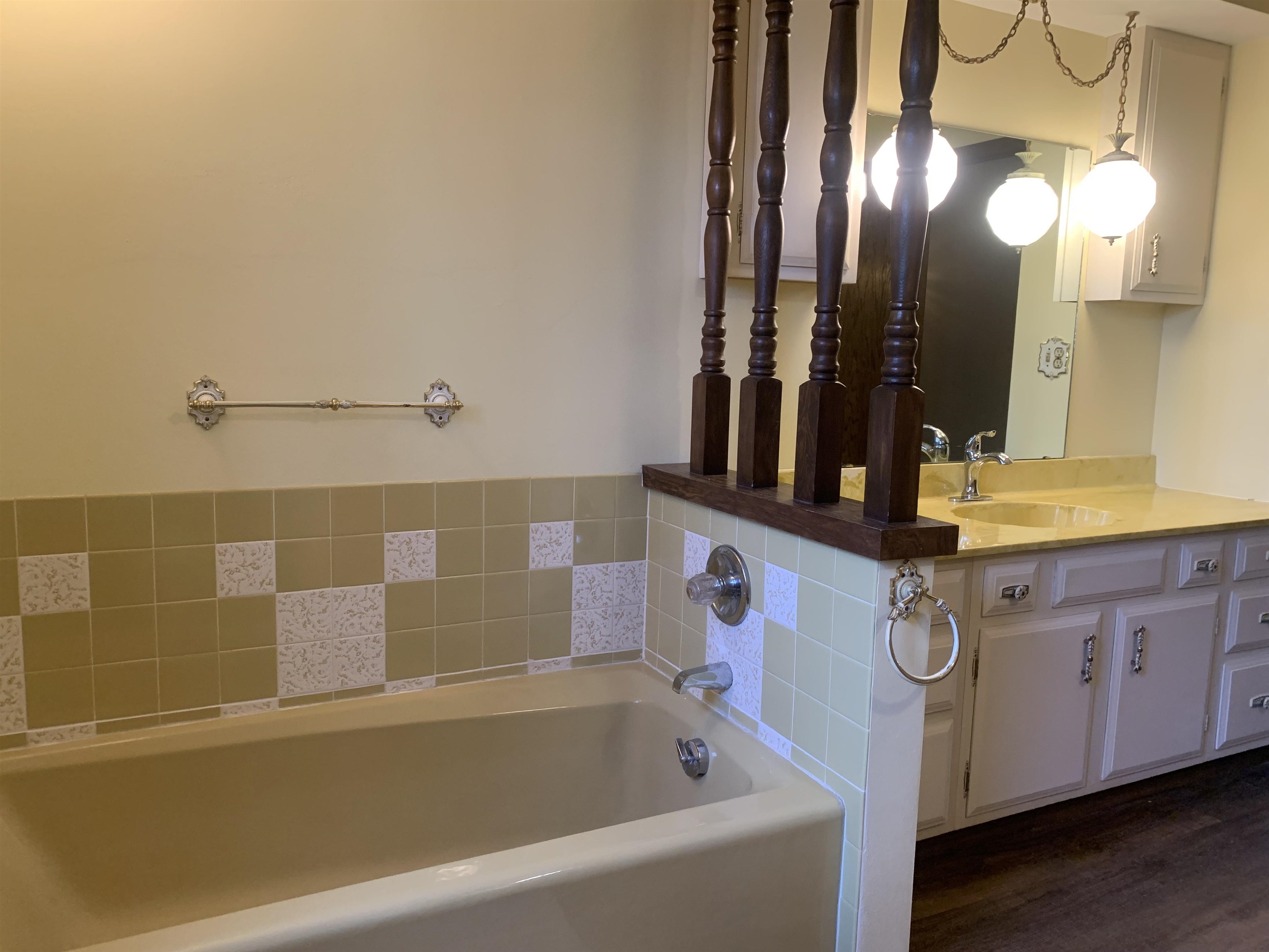 1415 1ST AVENUE, Antigo, Wisconsin 54409, 3 Bedrooms Bedrooms, ,1 BathroomBathrooms,Residential,For Sale,1415 1ST AVENUE,22601517