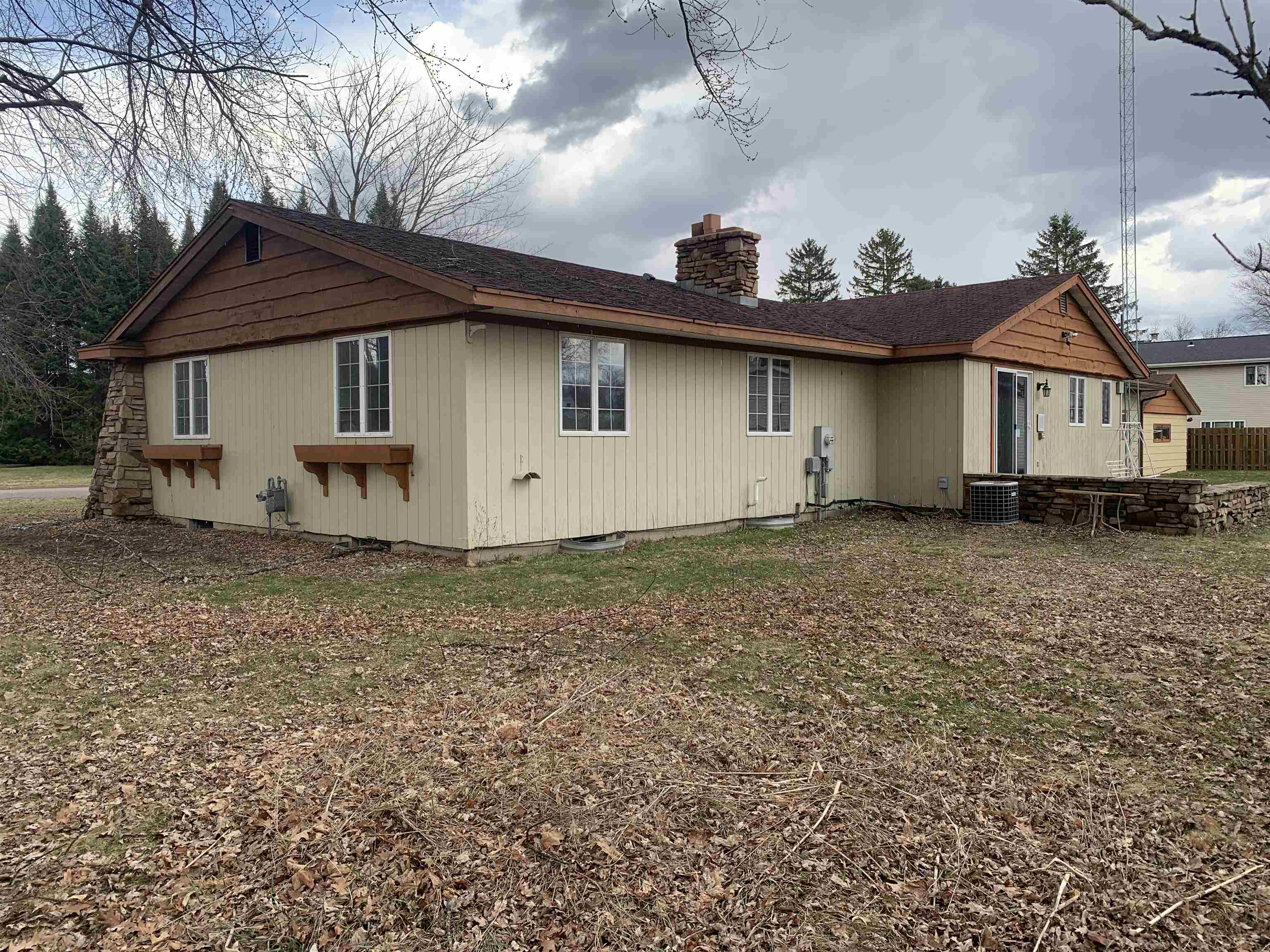 1415 1ST AVENUE, Antigo, Wisconsin 54409, 3 Bedrooms Bedrooms, ,1 BathroomBathrooms,Residential,For Sale,1415 1ST AVENUE,22601517