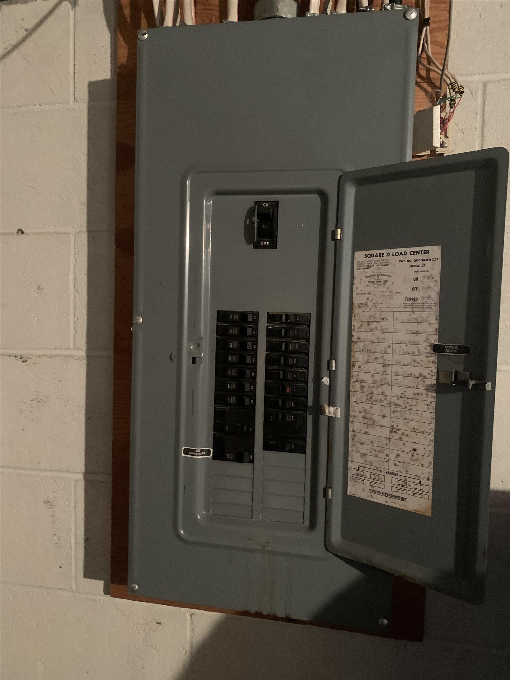 1415 1ST AVENUE, Antigo, Wisconsin 54409, 3 Bedrooms Bedrooms, ,1 BathroomBathrooms,Residential,For Sale,1415 1ST AVENUE,22601517