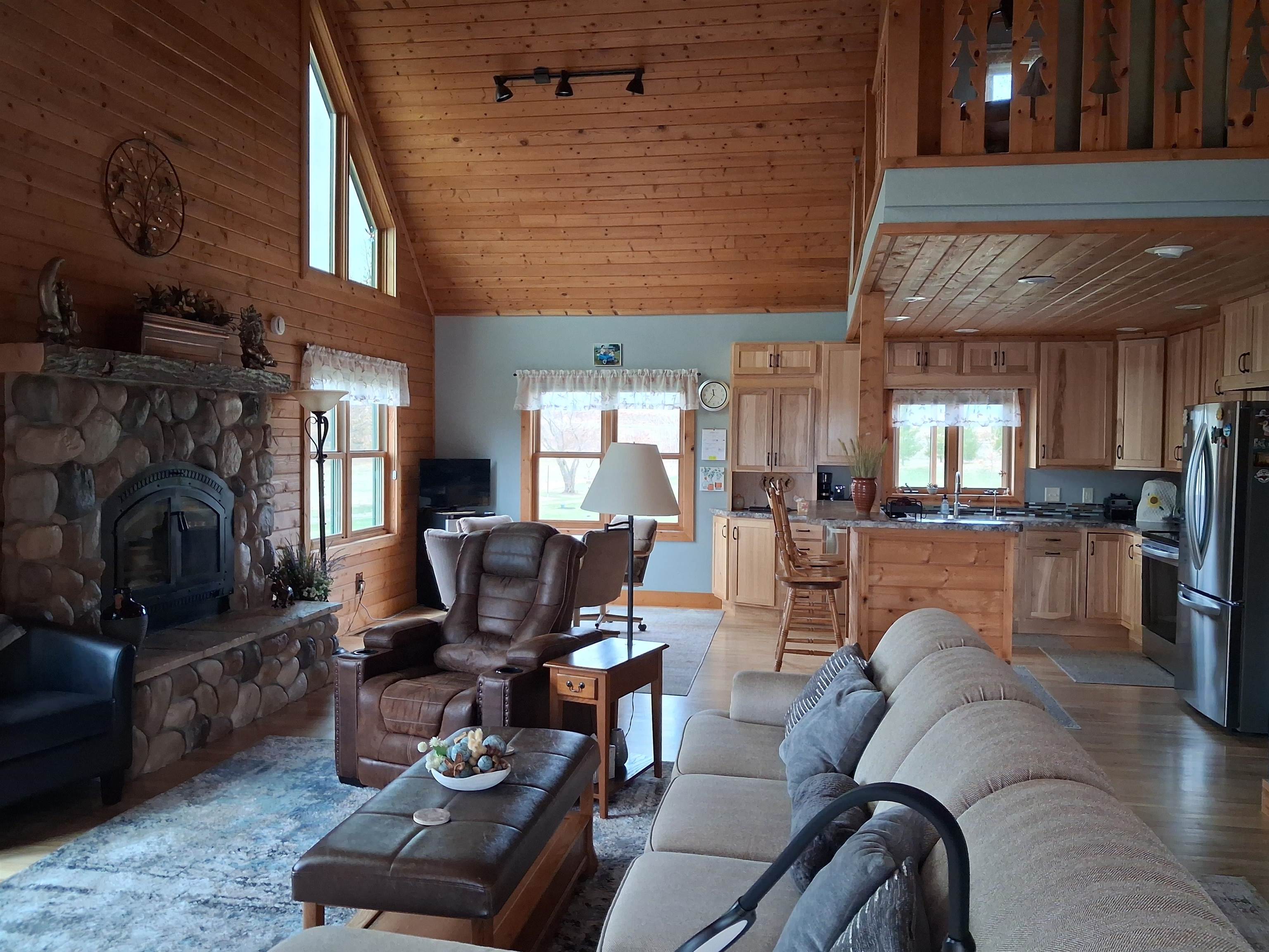 1019 19 3/4 STREET, CAMERON, Wisconsin 54822-9536, 2 Bedrooms Bedrooms, ,2 BathroomsBathrooms,Residential,For Sale,1019 19 3/4 STREET,22601518