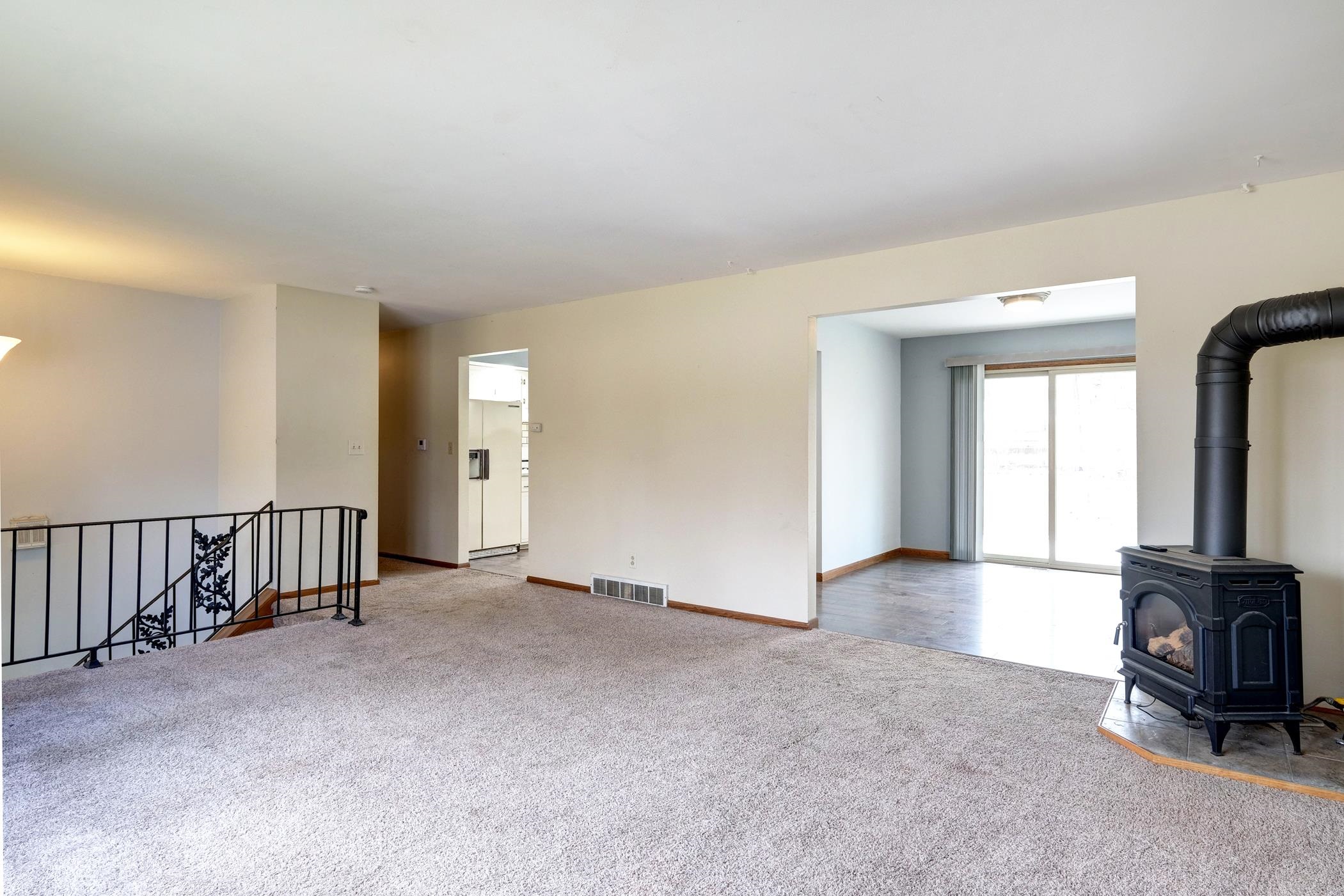 1203 HOLUB STREET, Wausau, Wisconsin 54401, 3 Bedrooms Bedrooms, ,2 BathroomsBathrooms,Residential,For Sale,1203 HOLUB STREET,22601519