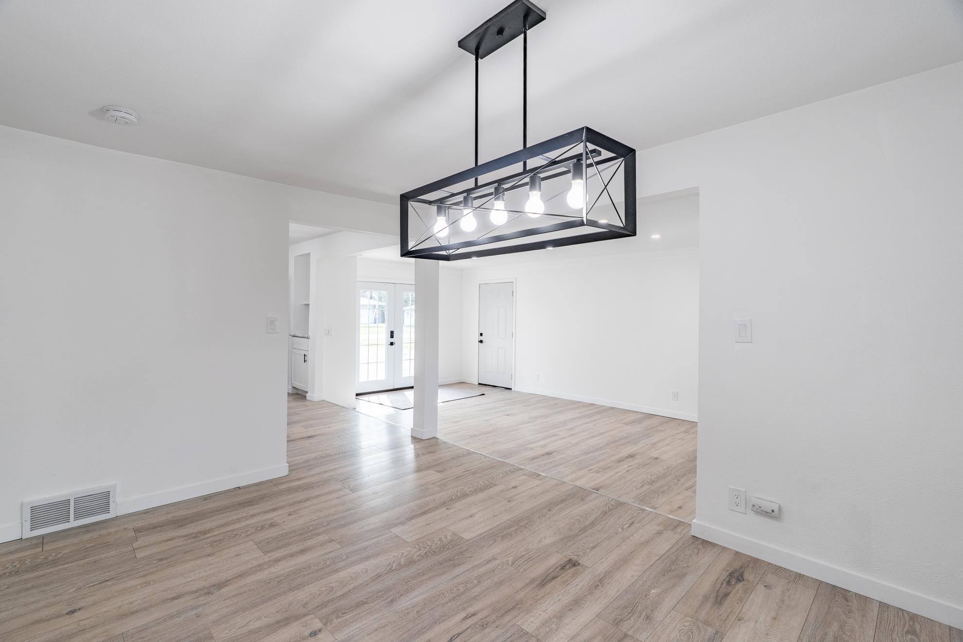 154137 PARAMOUNT DRIVE, Wausau, Wisconsin 54401, 4 Bedrooms Bedrooms, ,2 BathroomsBathrooms,Residential,For Sale,154137 PARAMOUNT DRIVE,22601521