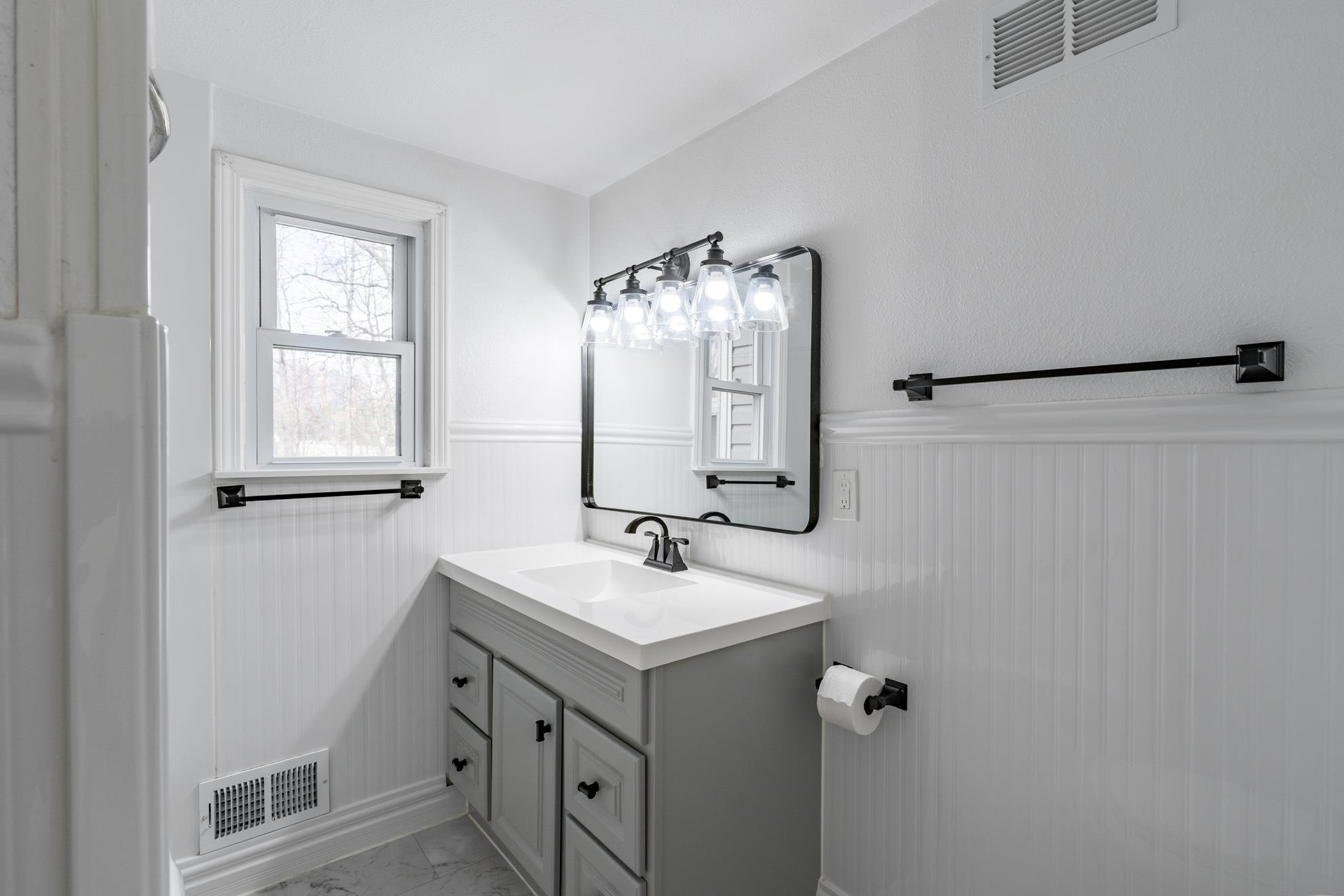 154137 PARAMOUNT DRIVE, Wausau, Wisconsin 54401, 4 Bedrooms Bedrooms, ,2 BathroomsBathrooms,Residential,For Sale,154137 PARAMOUNT DRIVE,22601521