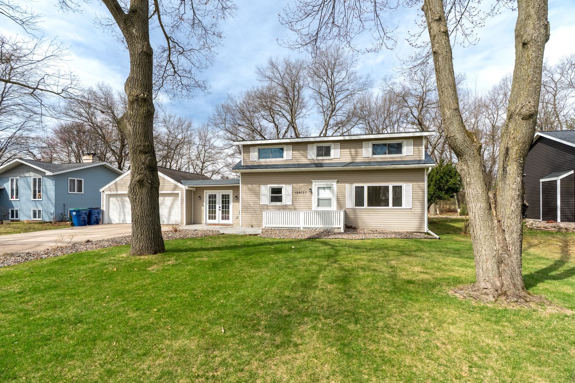 154137 PARAMOUNT DRIVE, Wausau, Wisconsin 54401, 4 Bedrooms Bedrooms, ,2 BathroomsBathrooms,Residential,For Sale,154137 PARAMOUNT DRIVE,22601521