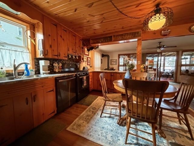 136544 PARK VIEW LANE, Mosinee, Wisconsin 54455, 3 Bedrooms Bedrooms, ,3 BathroomsBathrooms,Residential,For Sale,136544 PARK VIEW LANE,22601524