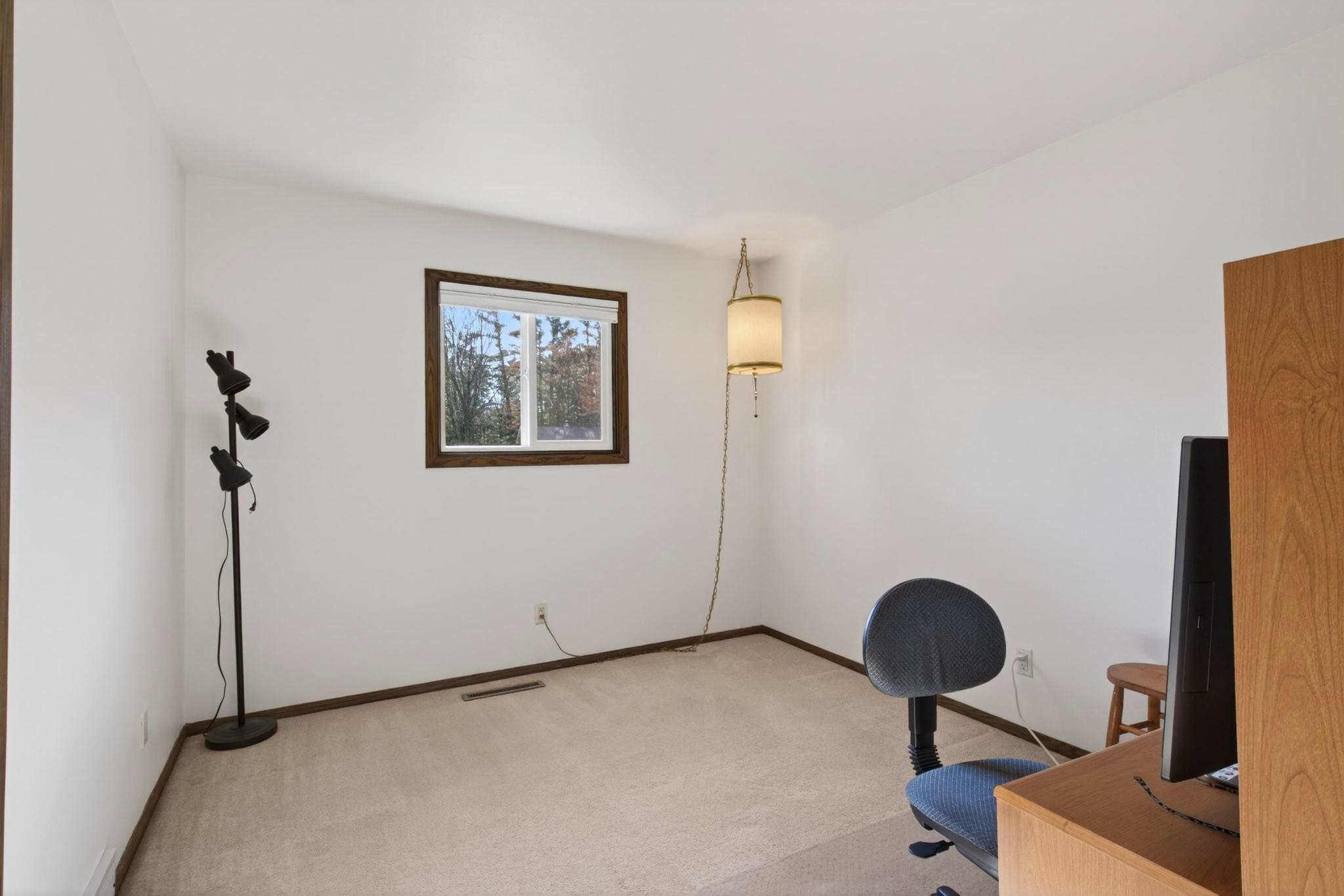 5721 WINTERGREEN DRIVE, Wisconsin Rapids, Wisconsin 54494, 3 Bedrooms Bedrooms, ,1 BathroomBathrooms,Residential,For Sale,5721 WINTERGREEN DRIVE,22601525