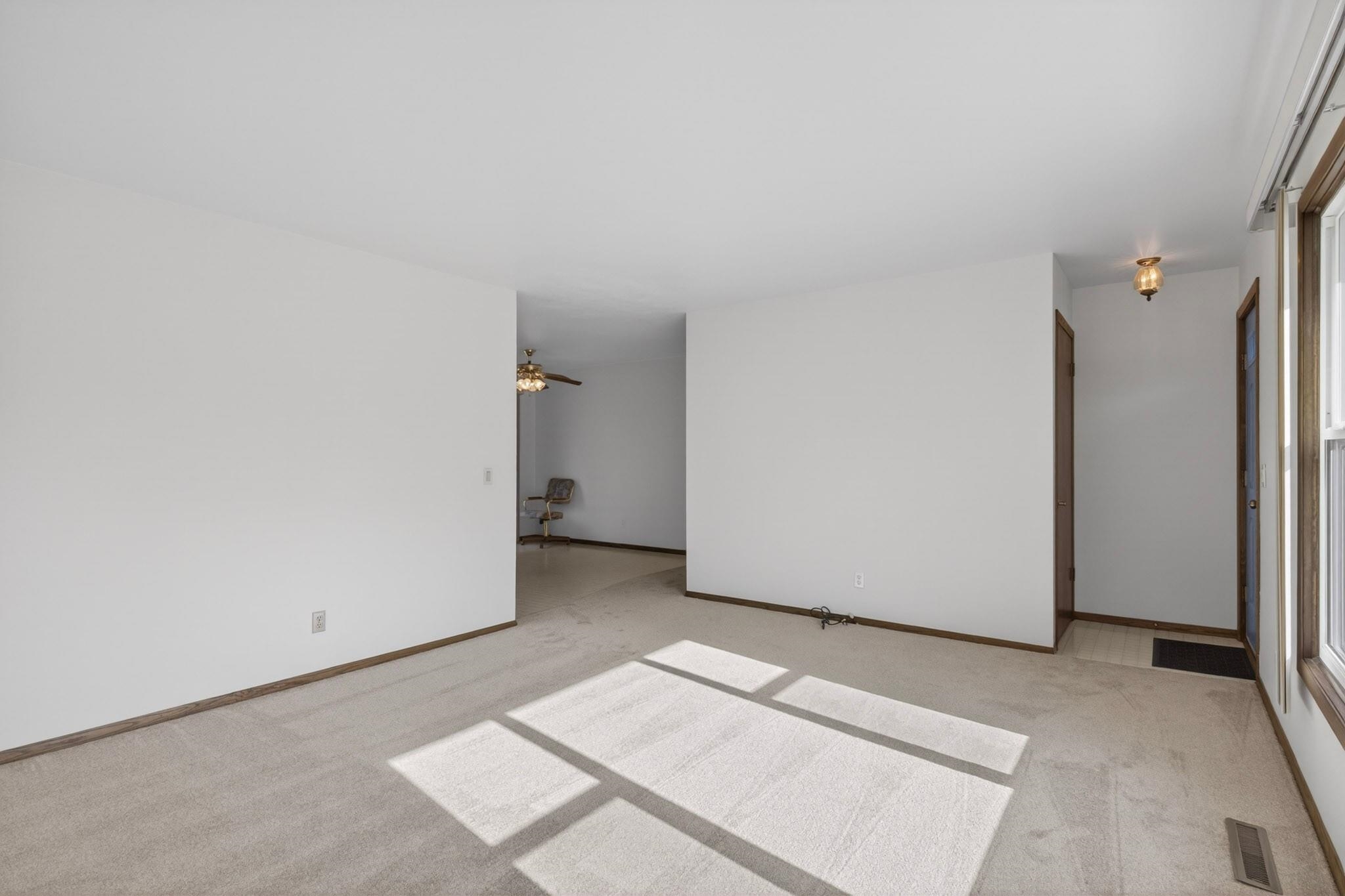 5721 WINTERGREEN DRIVE, Wisconsin Rapids, Wisconsin 54494, 3 Bedrooms Bedrooms, ,1 BathroomBathrooms,Residential,For Sale,5721 WINTERGREEN DRIVE,22601525