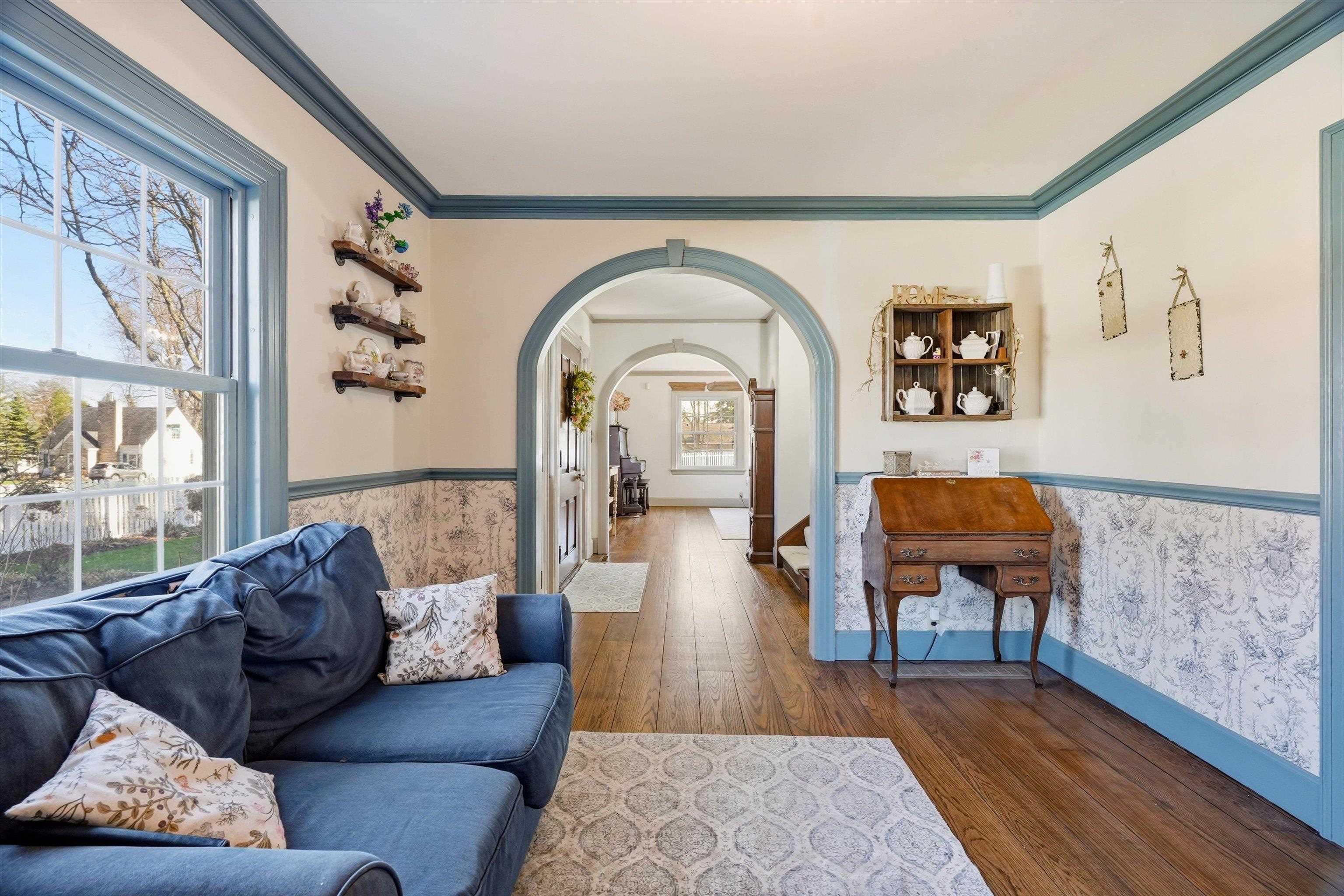 512 HARDACRE AVENUE, Marshfield, Wisconsin 54449, 4 Bedrooms Bedrooms, ,2 BathroomsBathrooms,Residential,For Sale,512 HARDACRE AVENUE,22601528