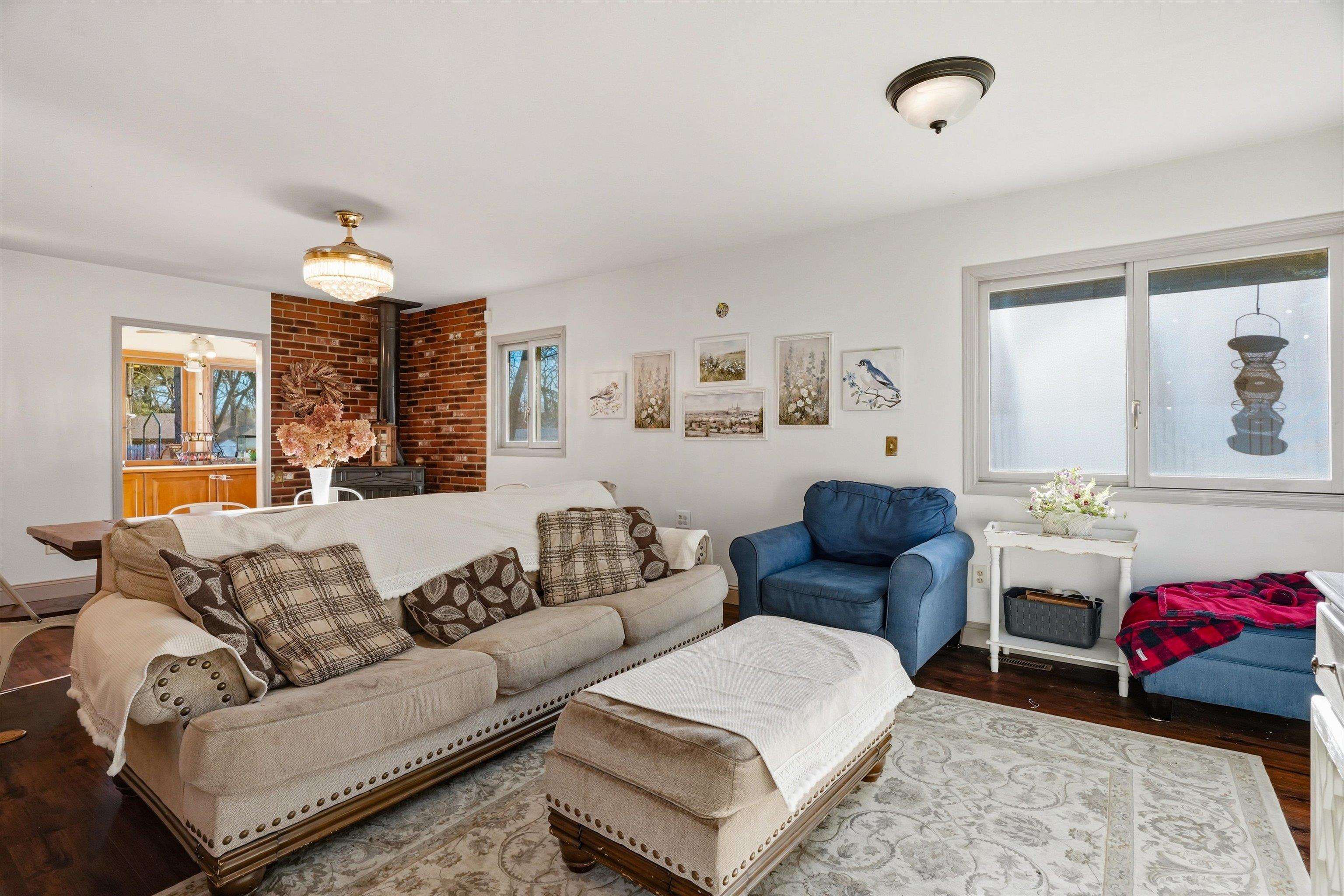 512 HARDACRE AVENUE, Marshfield, Wisconsin 54449, 4 Bedrooms Bedrooms, ,2 BathroomsBathrooms,Residential,For Sale,512 HARDACRE AVENUE,22601528