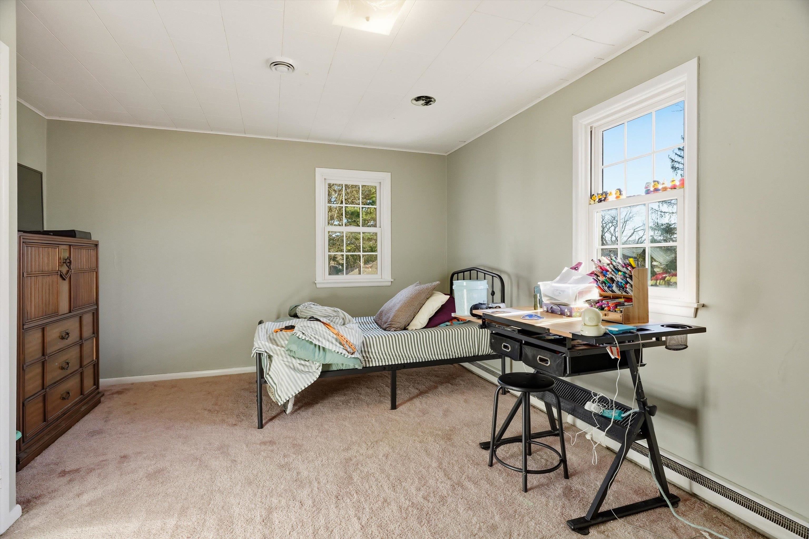 512 HARDACRE AVENUE, Marshfield, Wisconsin 54449, 4 Bedrooms Bedrooms, ,2 BathroomsBathrooms,Residential,For Sale,512 HARDACRE AVENUE,22601528