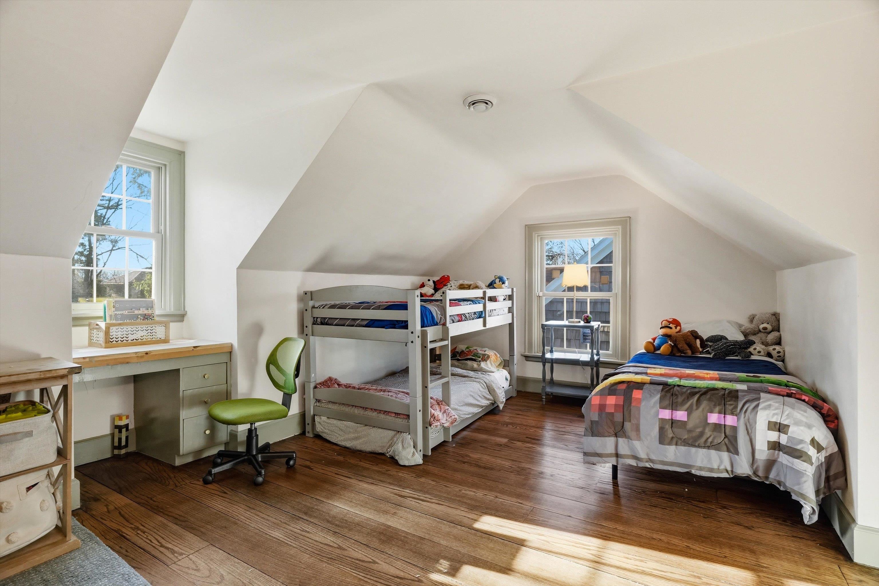 512 HARDACRE AVENUE, Marshfield, Wisconsin 54449, 4 Bedrooms Bedrooms, ,2 BathroomsBathrooms,Residential,For Sale,512 HARDACRE AVENUE,22601528