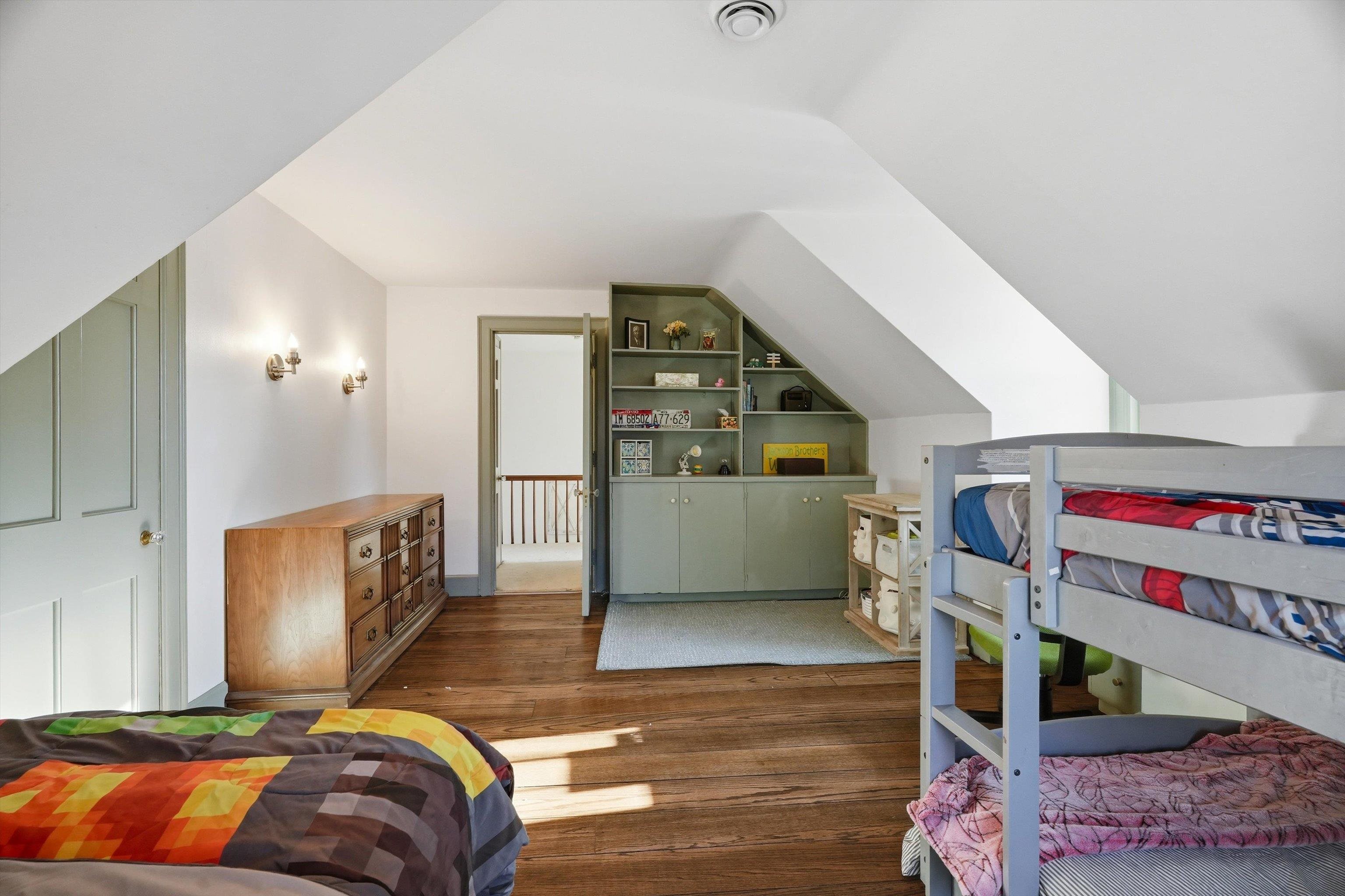 512 HARDACRE AVENUE, Marshfield, Wisconsin 54449, 4 Bedrooms Bedrooms, ,2 BathroomsBathrooms,Residential,For Sale,512 HARDACRE AVENUE,22601528