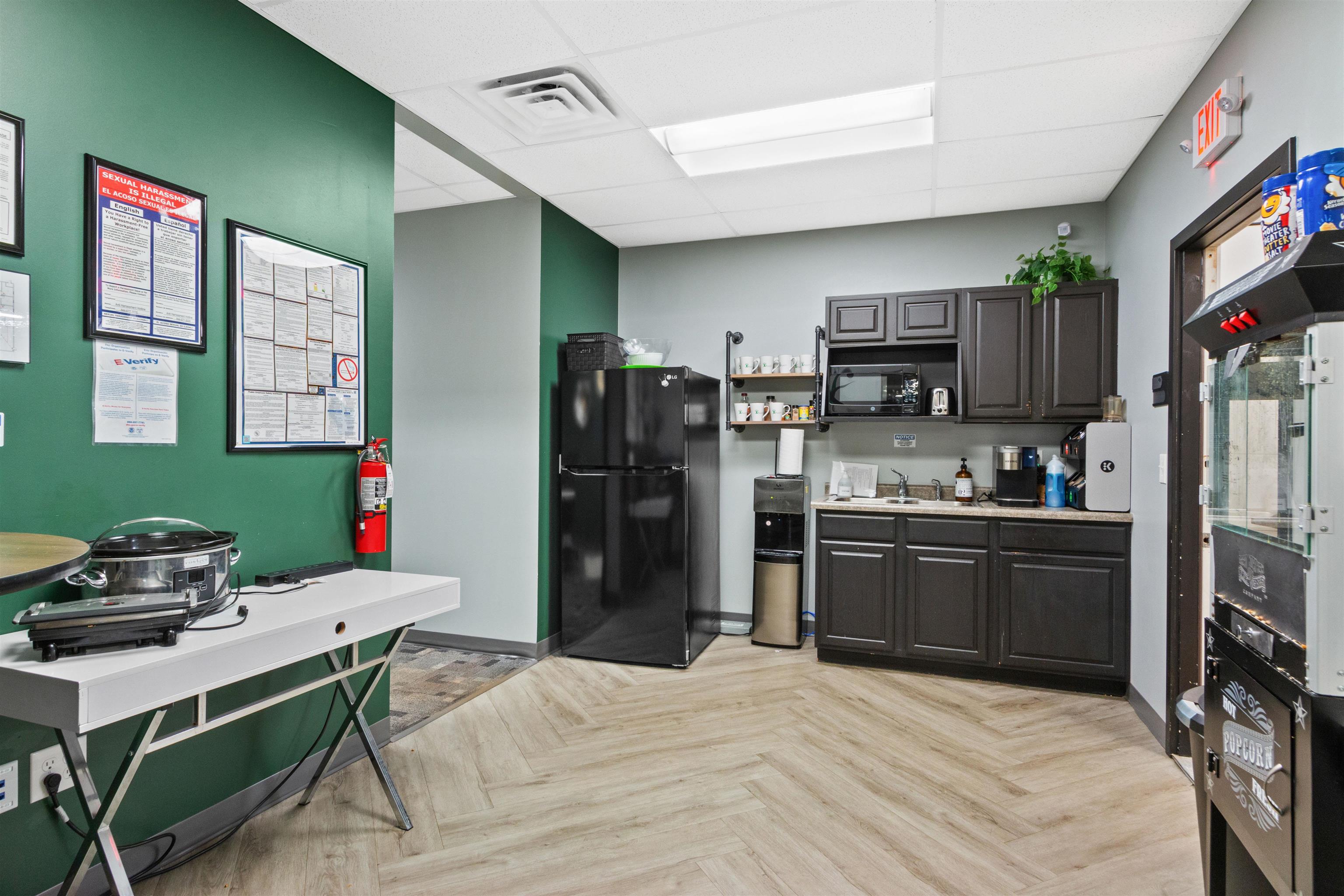 300-310 PLOVER ROAD, Plover, Wisconsin 54467, ,Commercial/industrial,For Rent,300-310 PLOVER ROAD,22601529