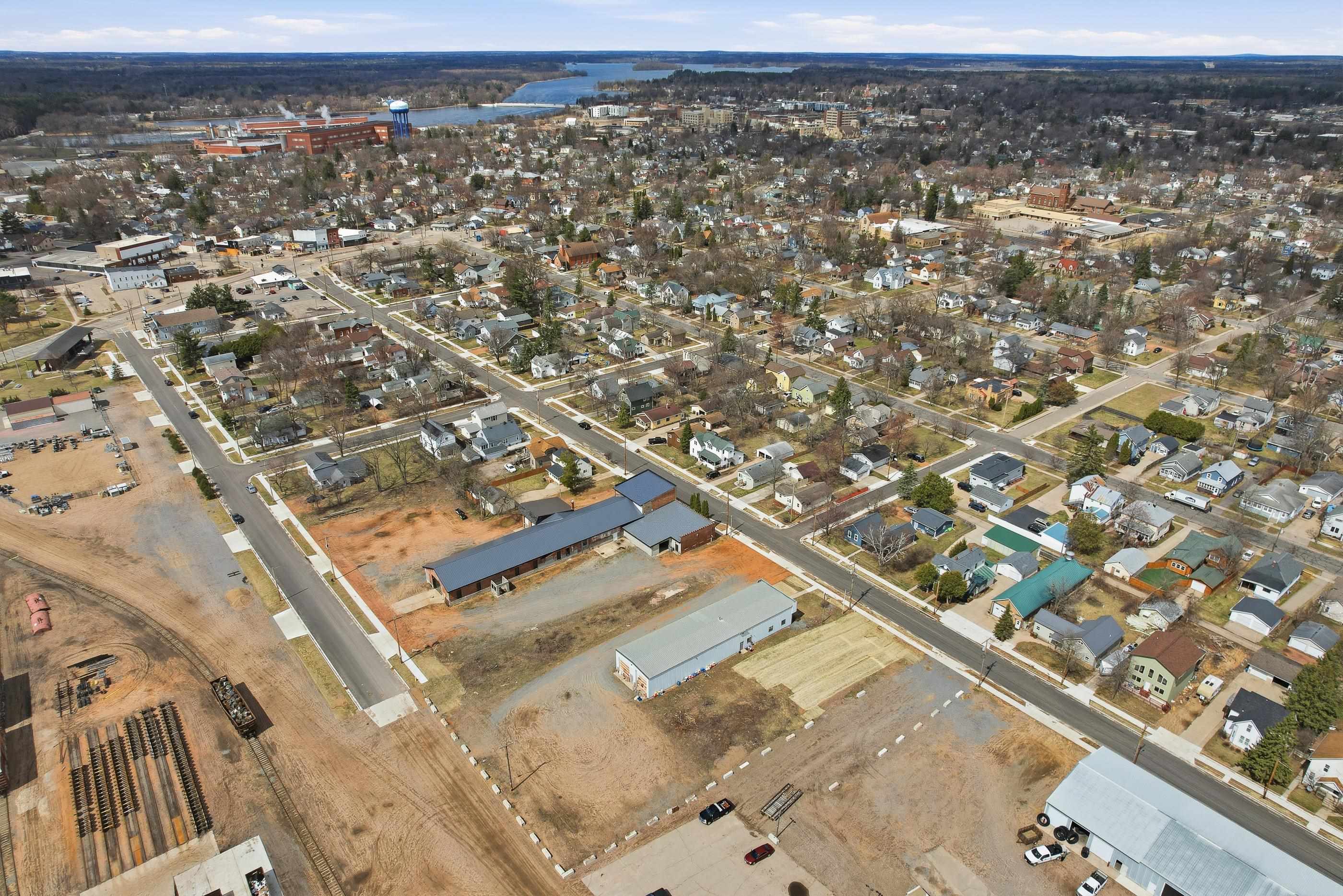 2109 MADISON STREET, Stevens Point, Wisconsin 54481, ,Commercial/industrial,For Sale,2109 MADISON STREET,22601532