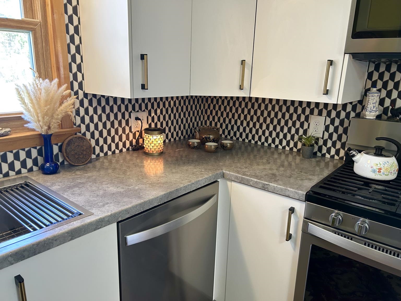 713 S MARYKNOLL AVENUE, Marshfield, Wisconsin 54449, 5 Bedrooms Bedrooms, ,2 BathroomsBathrooms,Residential,For Sale,713 S MARYKNOLL AVENUE,22601536