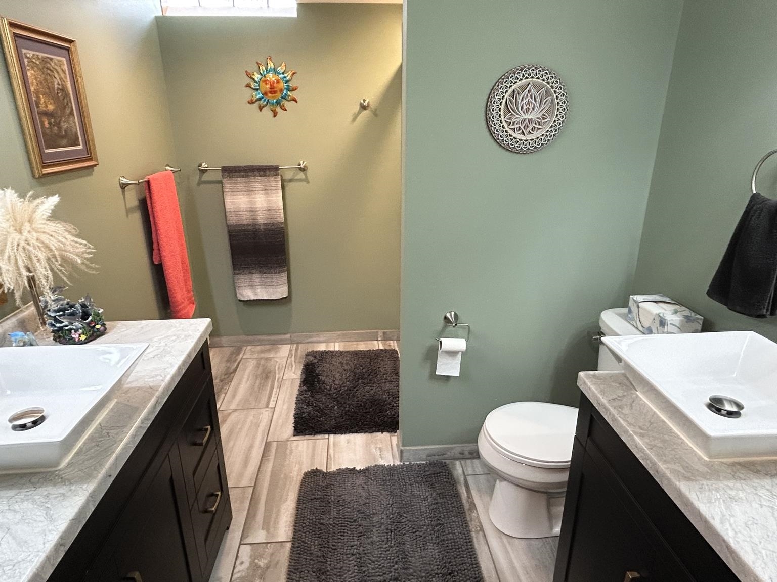 713 S MARYKNOLL AVENUE, Marshfield, Wisconsin 54449, 5 Bedrooms Bedrooms, ,2 BathroomsBathrooms,Residential,For Sale,713 S MARYKNOLL AVENUE,22601536