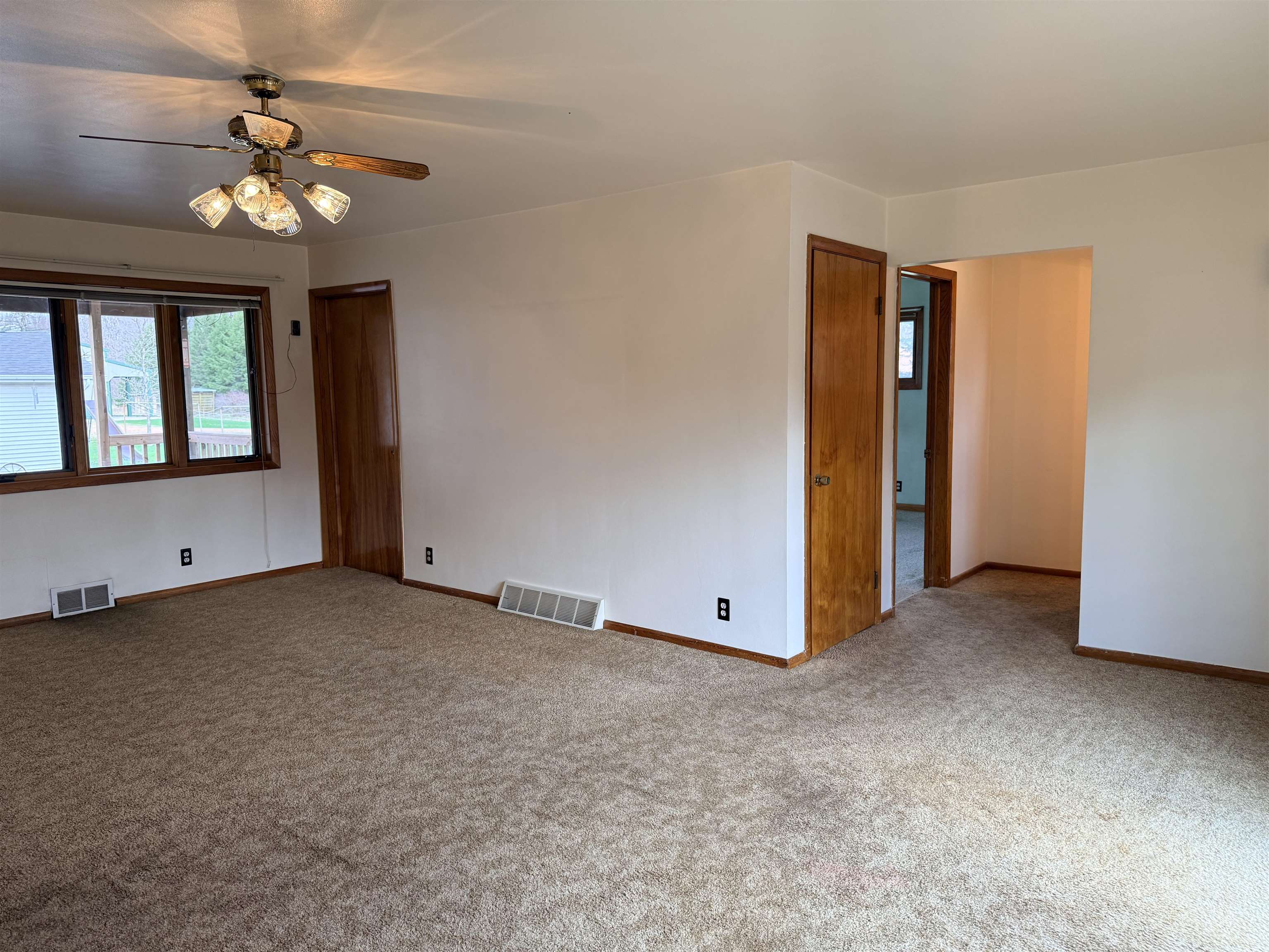 159810 LITTLE CAIN ROAD, Wausau, Wisconsin 54403, 3 Bedrooms Bedrooms, ,1 BathroomBathrooms,Residential,For Sale,159810 LITTLE CAIN ROAD,22601538