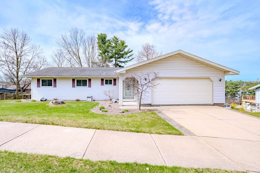 1225 SUNSET DRIVE, Wausau, Wisconsin 54401, 5 Bedrooms Bedrooms, ,2 BathroomsBathrooms,Residential,For Sale,1225 SUNSET DRIVE,22601539