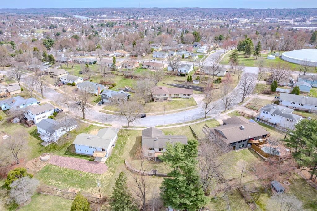 1225 SUNSET DRIVE, Wausau, Wisconsin 54401, 5 Bedrooms Bedrooms, ,2 BathroomsBathrooms,Residential,For Sale,1225 SUNSET DRIVE,22601539