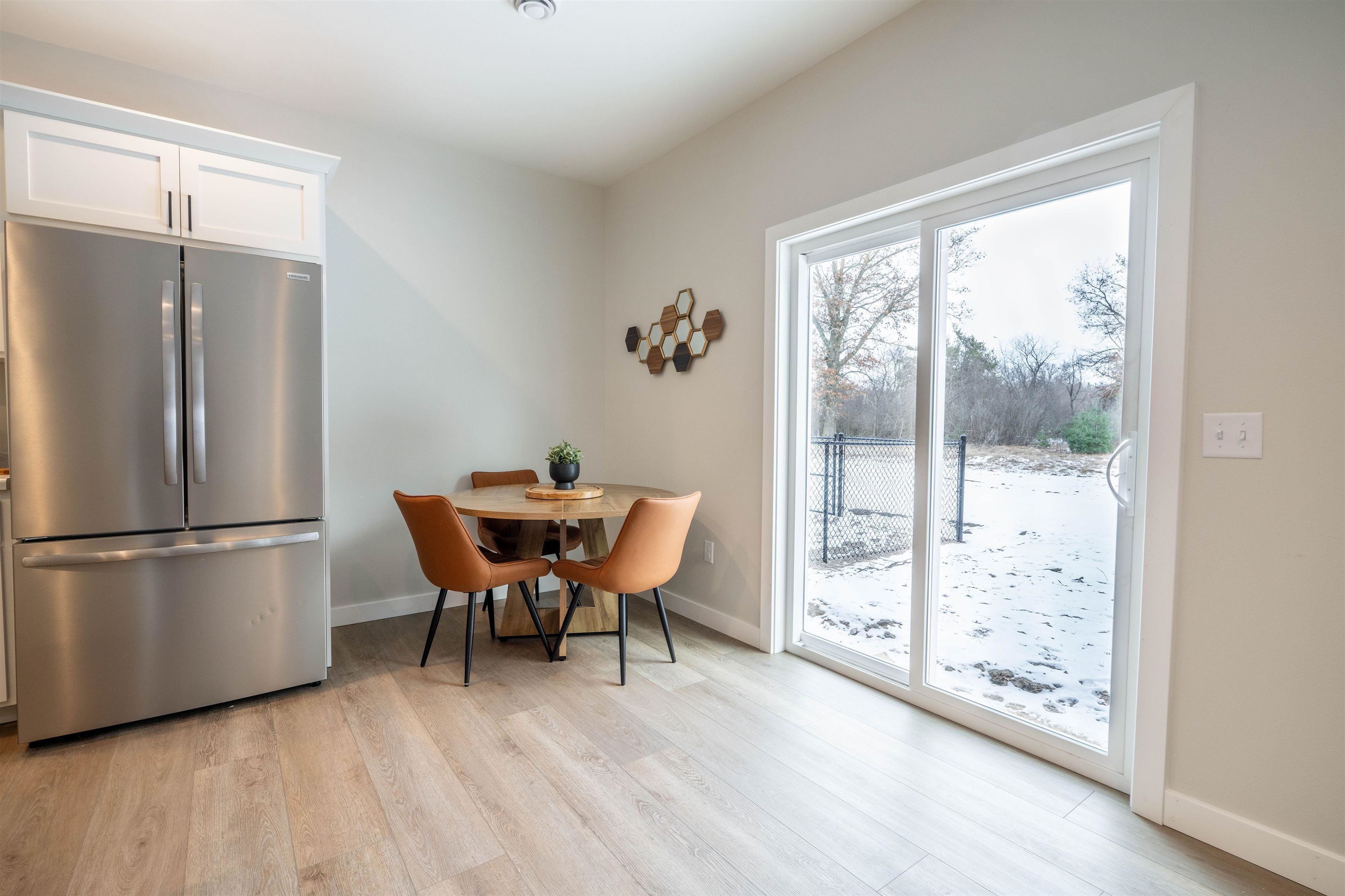 3306 BENNINGTON COURT, Plover, Wisconsin 54467, 2 Bedrooms Bedrooms, ,2 BathroomsBathrooms,Residential,For Sale,3306 BENNINGTON COURT,22601540