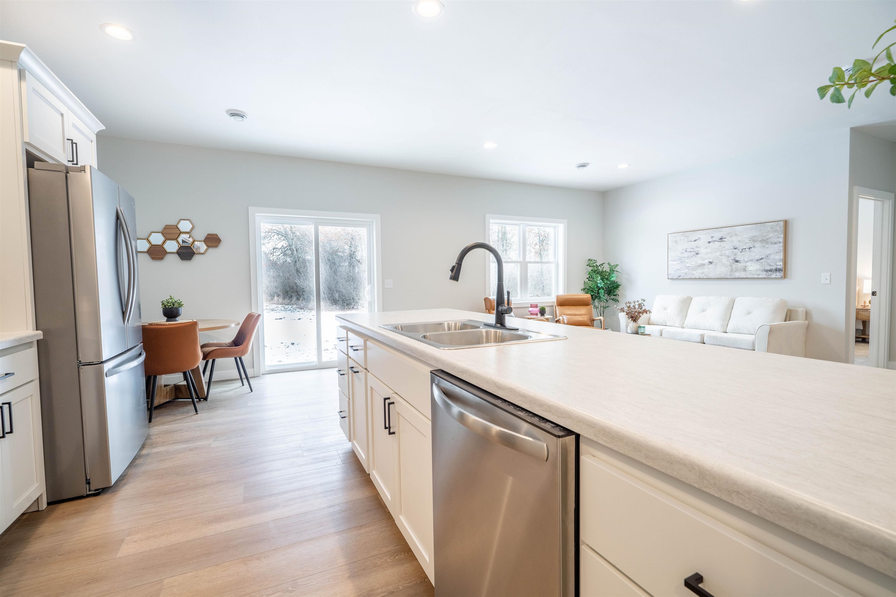 3306 BENNINGTON COURT, Plover, Wisconsin 54467, 2 Bedrooms Bedrooms, ,2 BathroomsBathrooms,Residential,For Sale,3306 BENNINGTON COURT,22601540