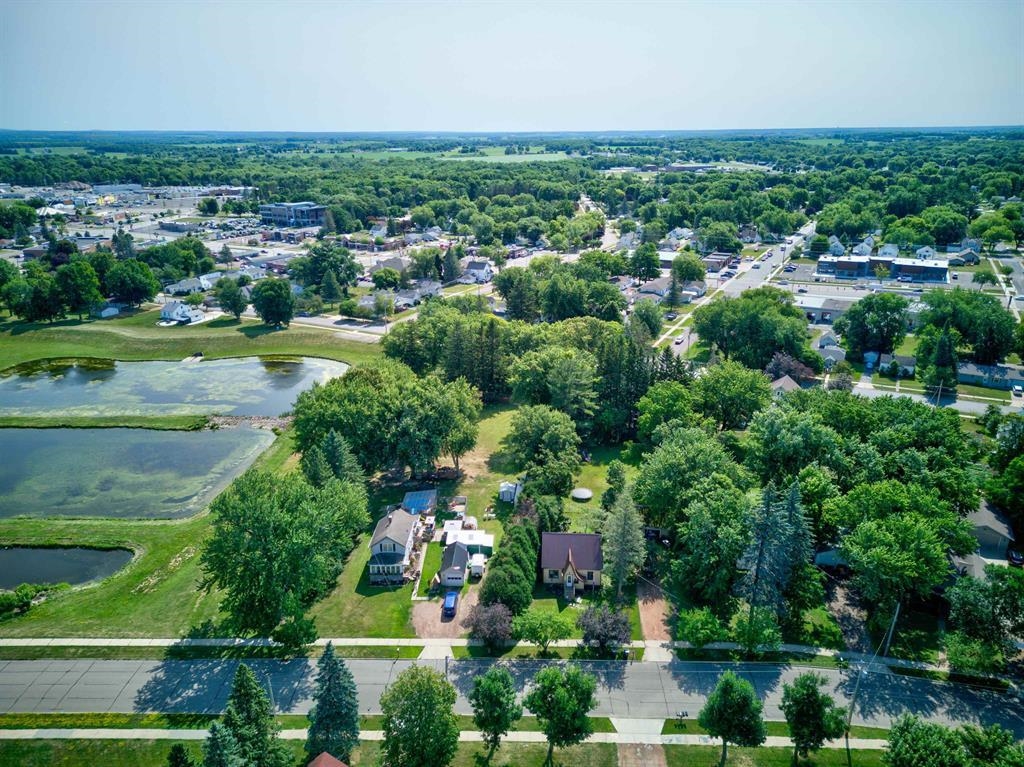 702 N CHESTNUT, Marshfield, Wisconsin 54449, ,Commercial/industrial,For Sale,702 N CHESTNUT,22601541