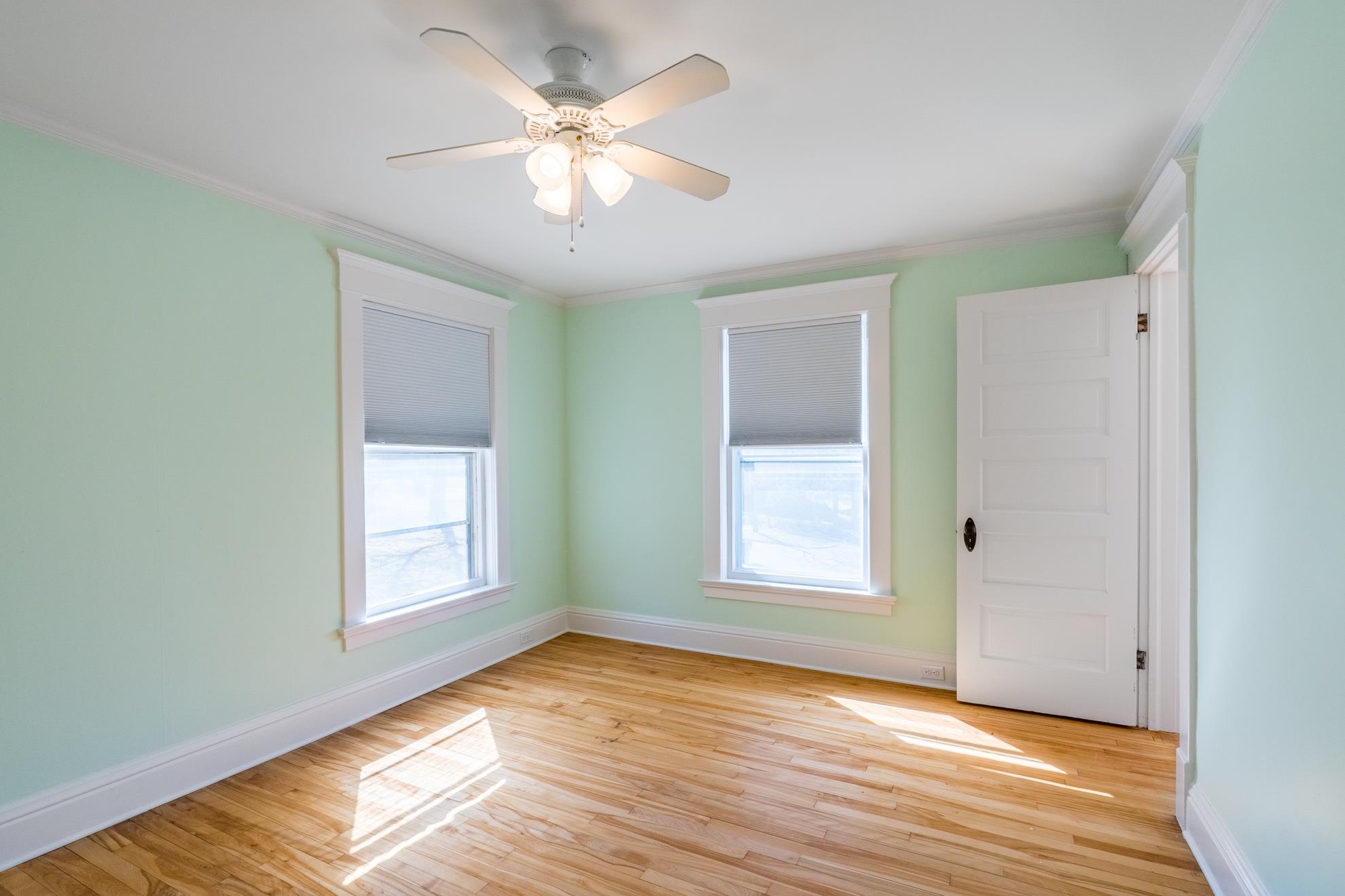 910 FULTON STREET, Wausau, Wisconsin 54403, 5 Bedrooms Bedrooms, ,2 BathroomsBathrooms,Residential,For Sale,910 FULTON STREET,22601542