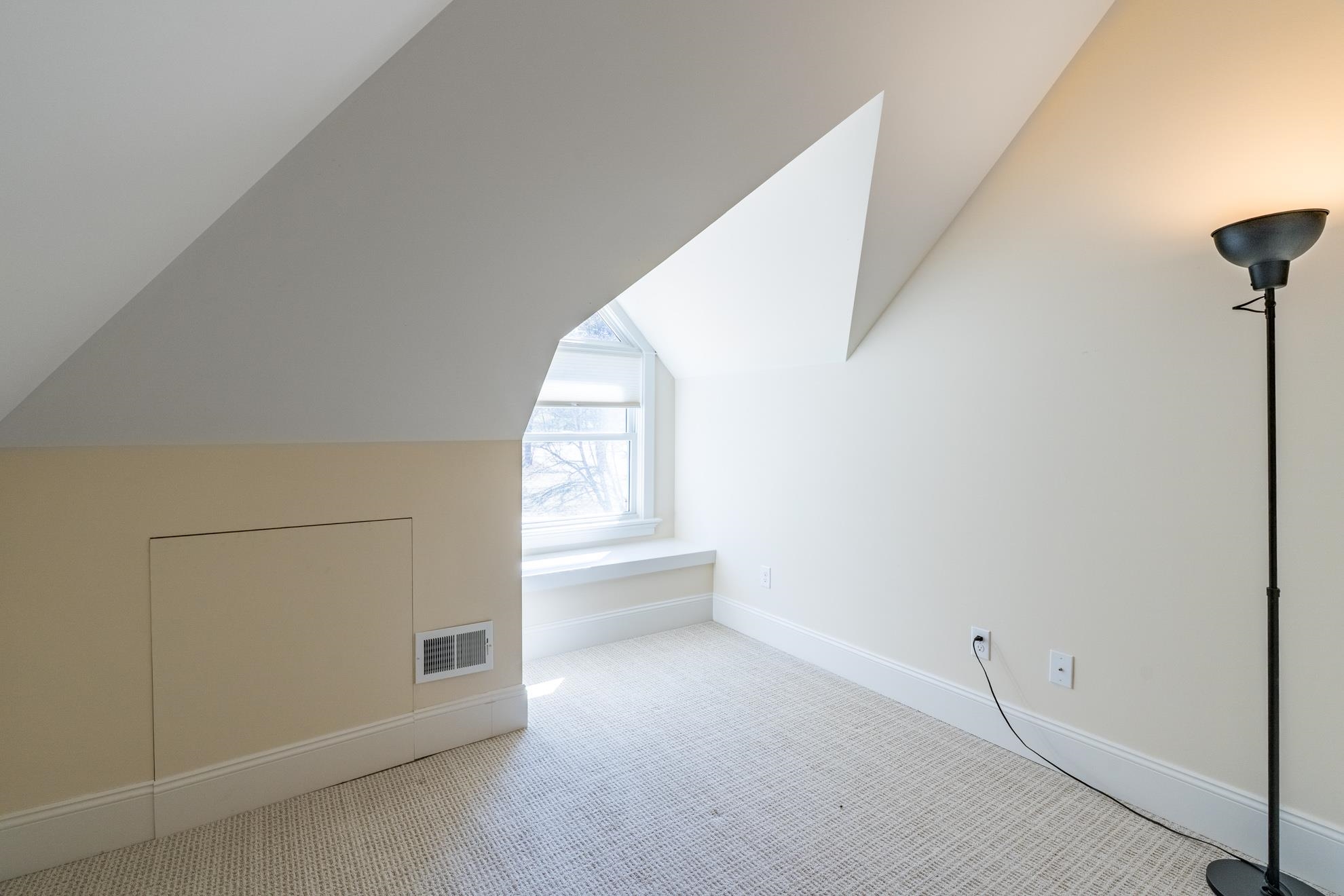 910 FULTON STREET, Wausau, Wisconsin 54403, 5 Bedrooms Bedrooms, ,2 BathroomsBathrooms,Residential,For Sale,910 FULTON STREET,22601542