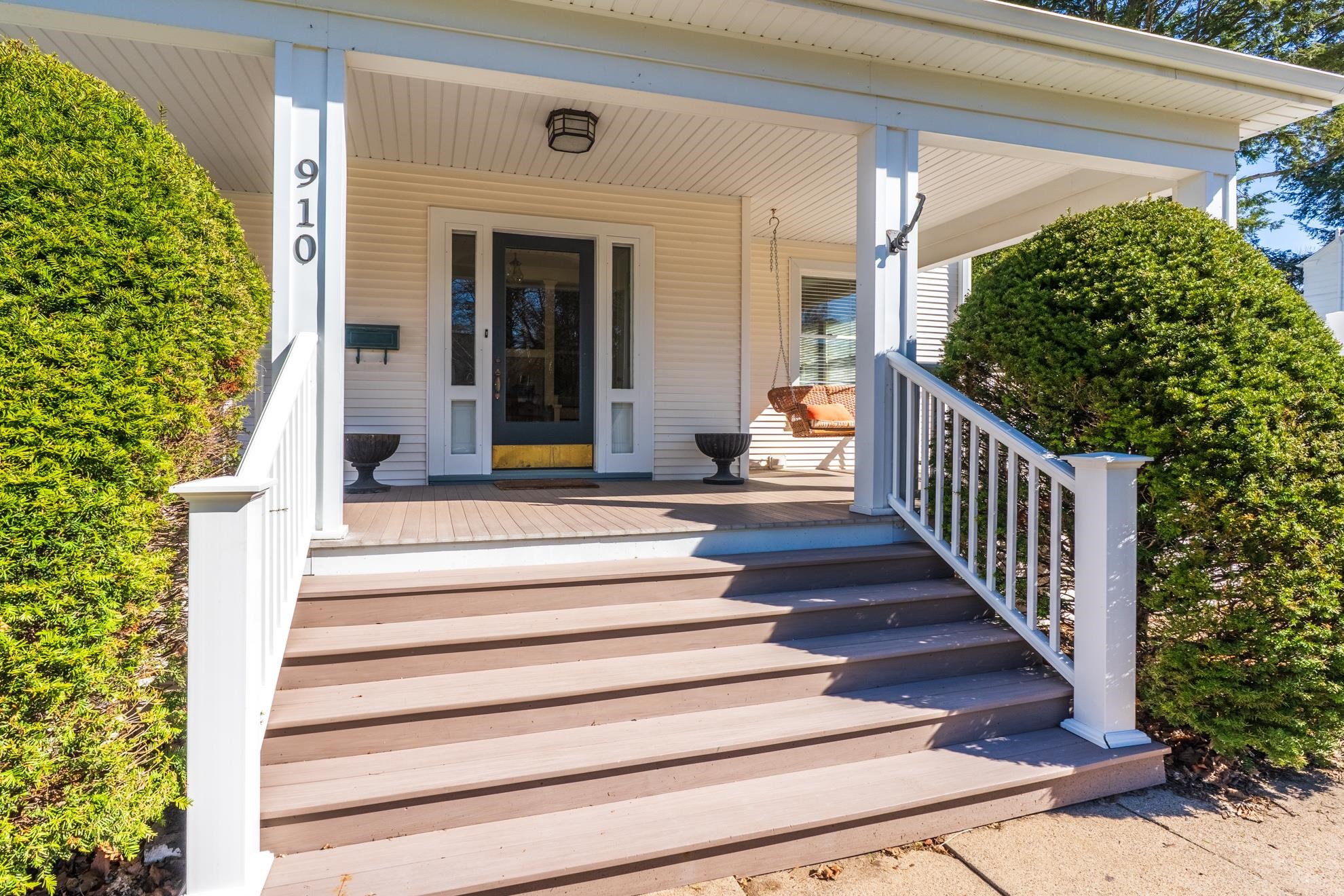 910 FULTON STREET, Wausau, Wisconsin 54403, 5 Bedrooms Bedrooms, ,2 BathroomsBathrooms,Residential,For Sale,910 FULTON STREET,22601542