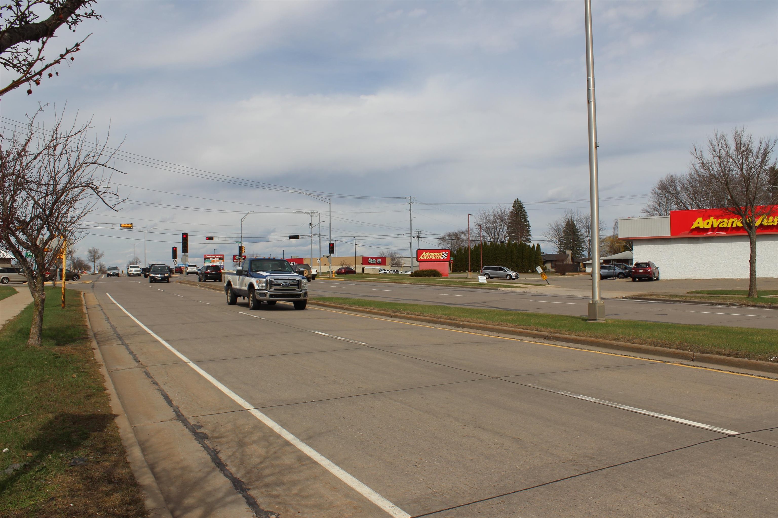 1710 N CENTRAL AVENUE, Marshfield, Wisconsin 54449, ,Commercial/industrial,For Rent,1710 N CENTRAL AVENUE,22601544